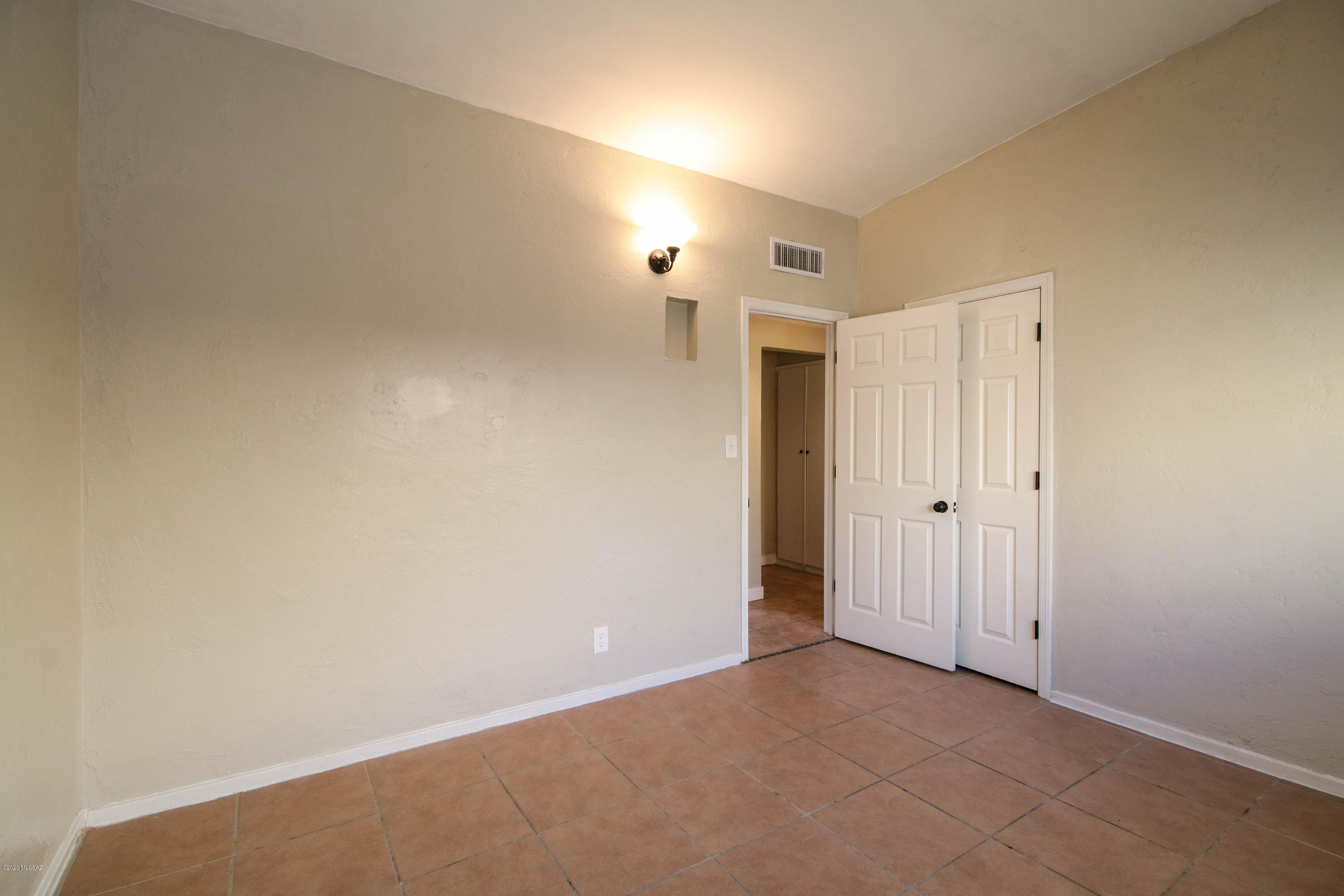 Pueblo Gardens - Residential