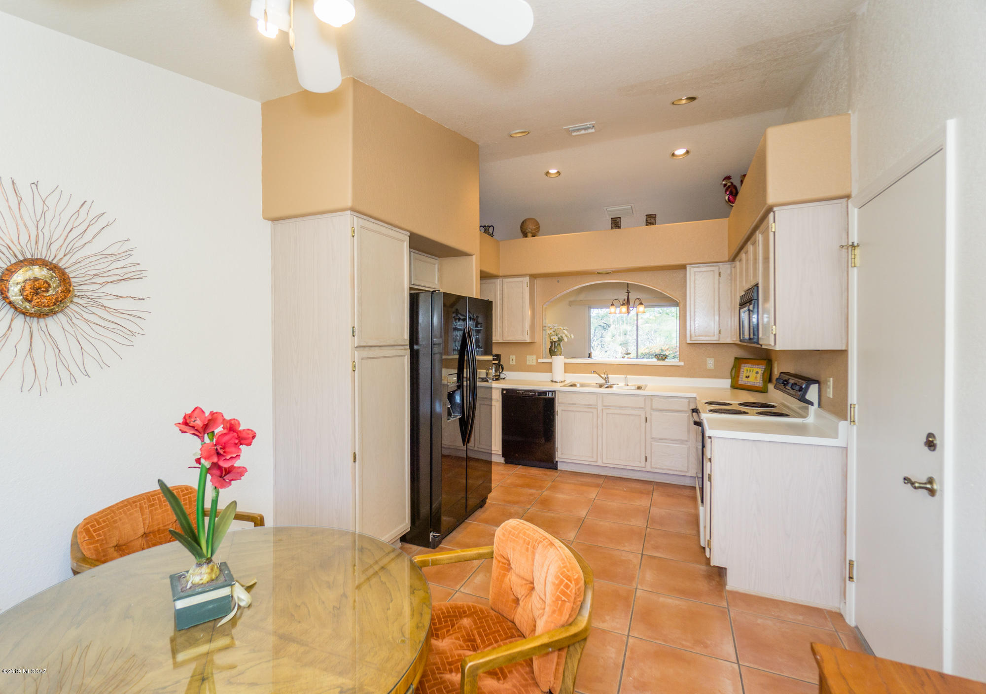 San Ignacio Heights (93-135) - Residential