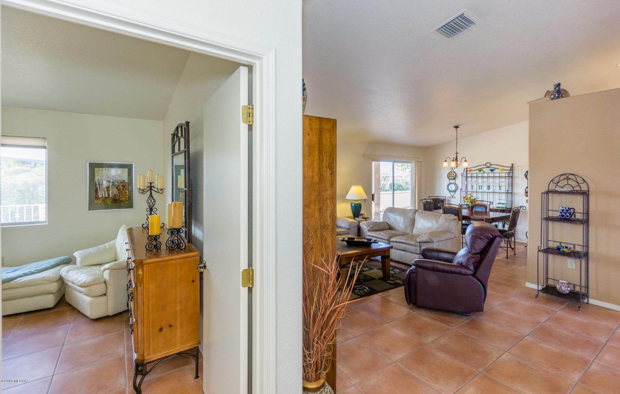 San Ignacio Heights (93-135) - Residential