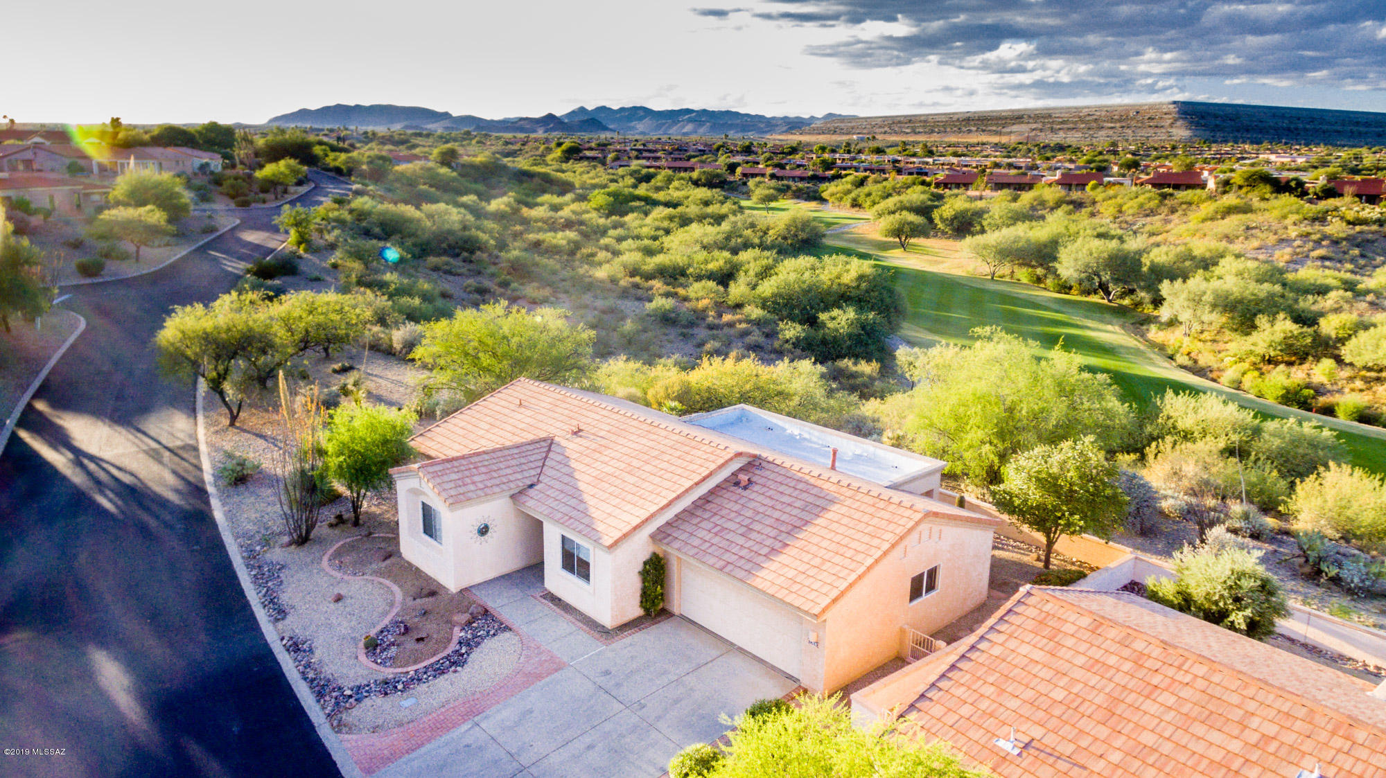 San Ignacio Heights (93-135) - Residential
