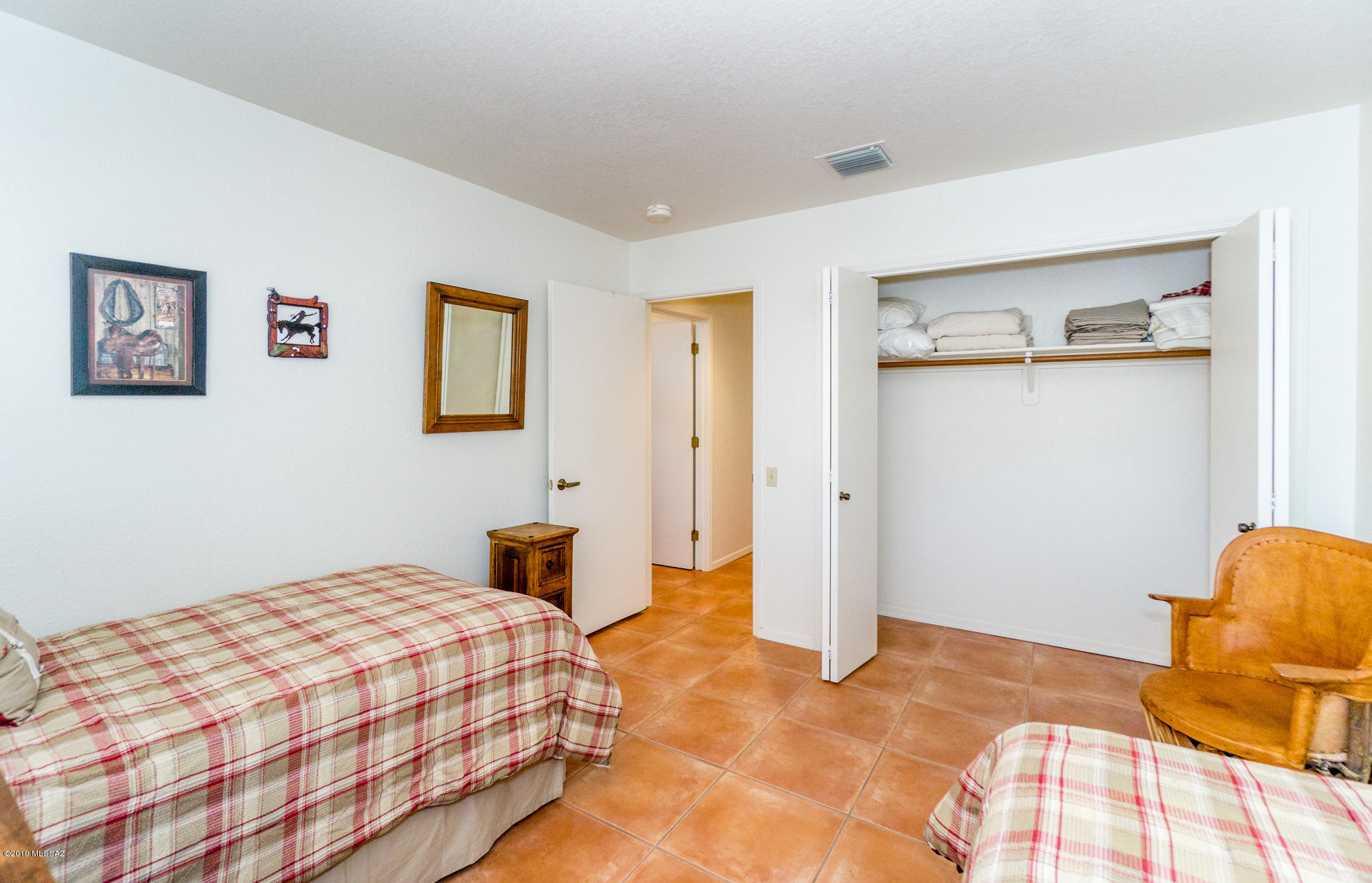 San Ignacio Heights (93-135) - Residential