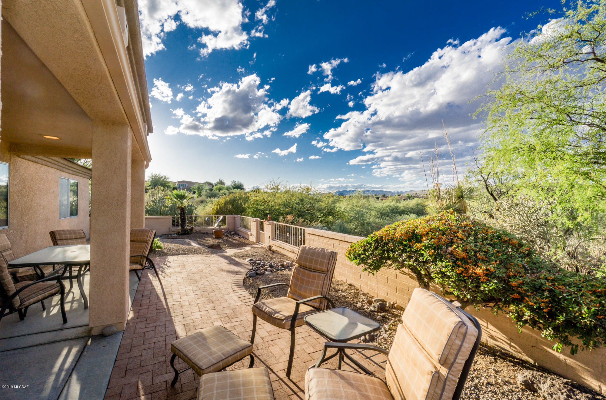 San Ignacio Heights (93-135) - Residential