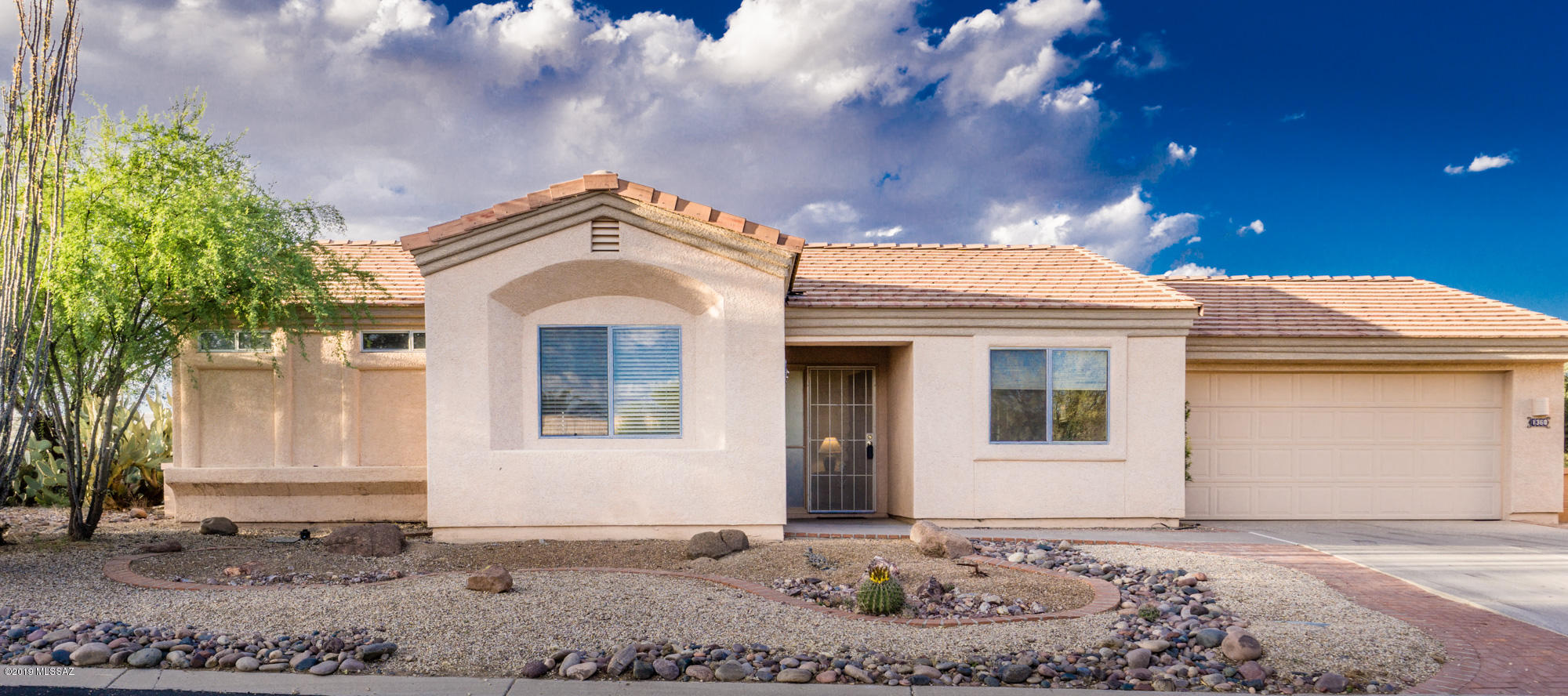 San Ignacio Heights (93-135) - Residential