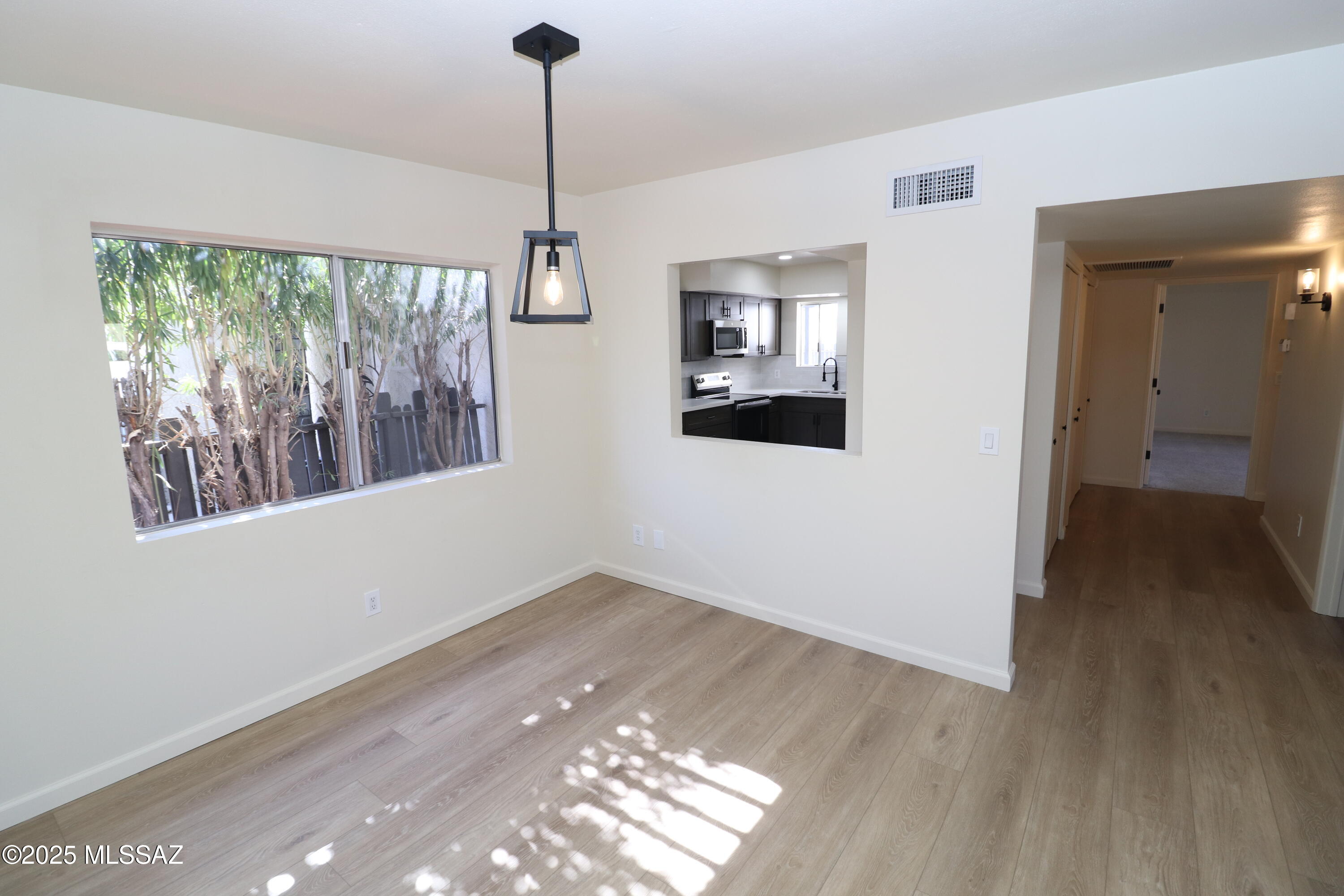 4548 E Paseo La Casita