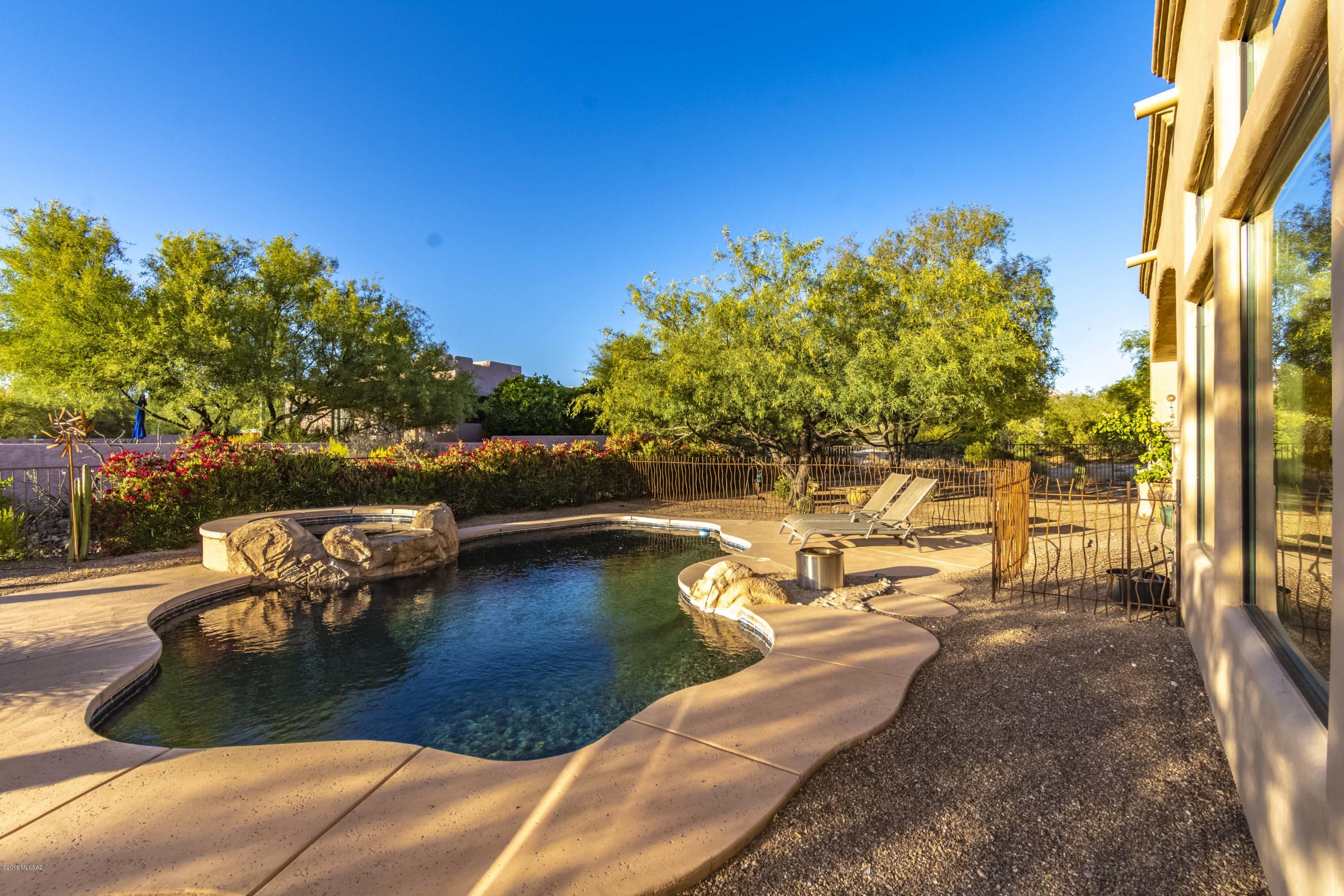 Appian Estates at Casas Adobes - Residential