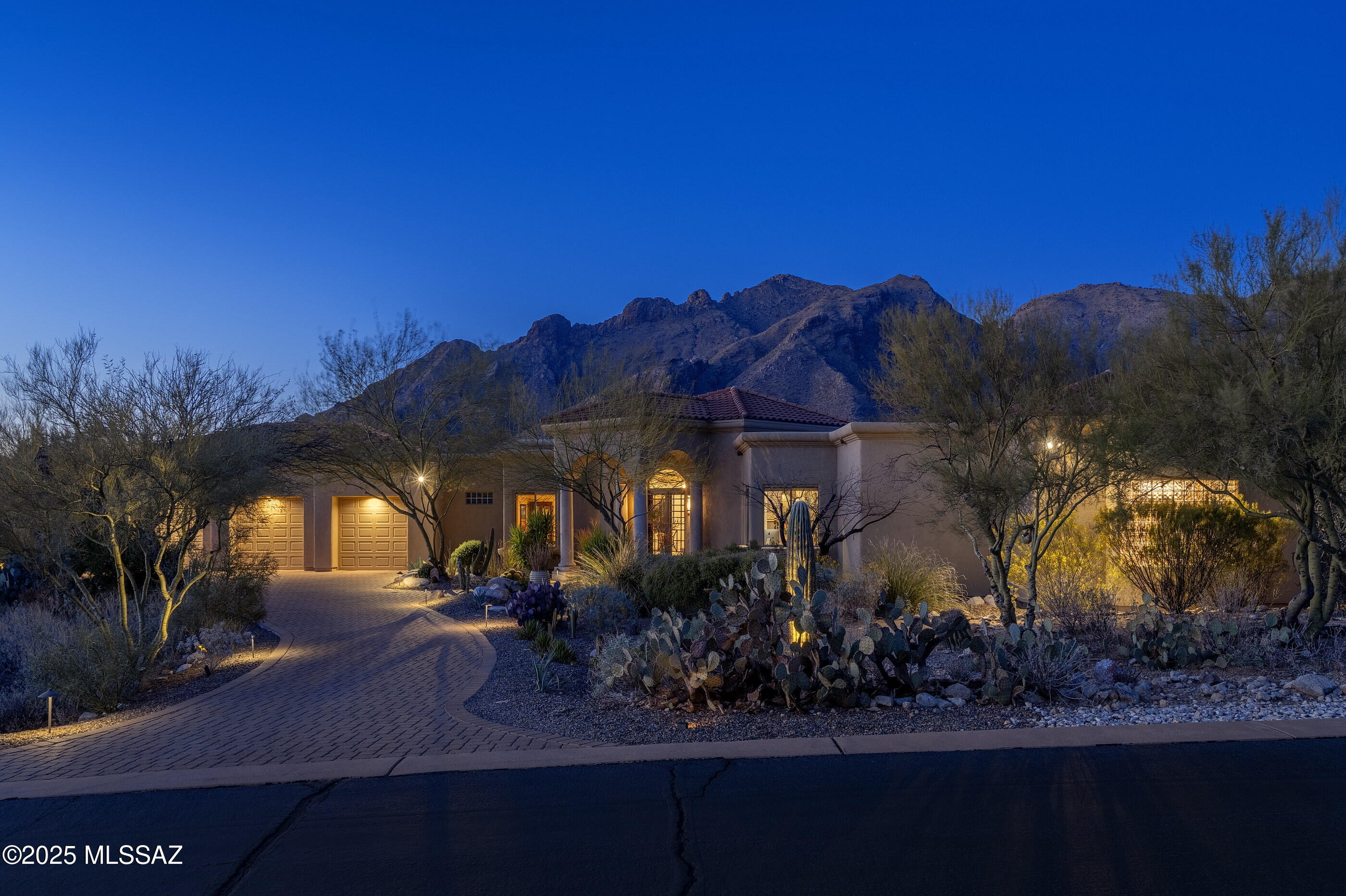1963 E Quiet Canyon Drive
