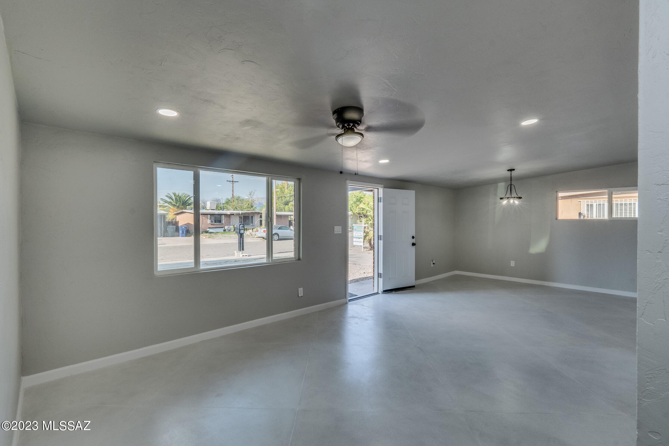 Cottonwood Manor - Residential