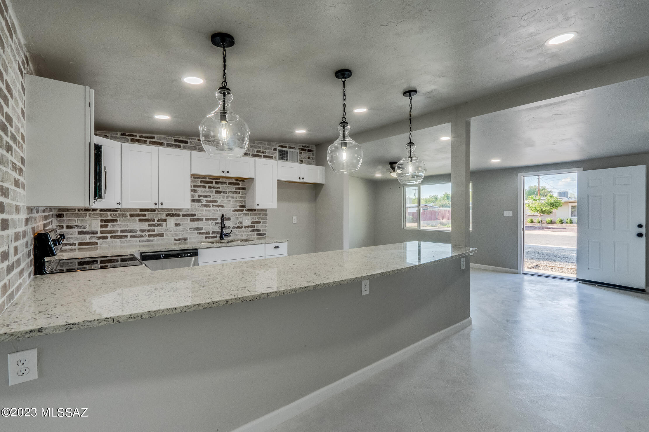 Cottonwood Manor - Residential