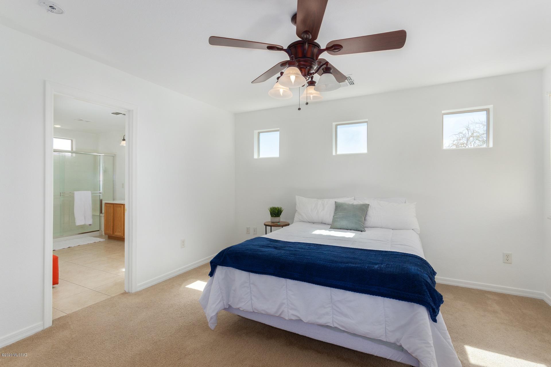 Presidio De Cancion (1-200) - Residential