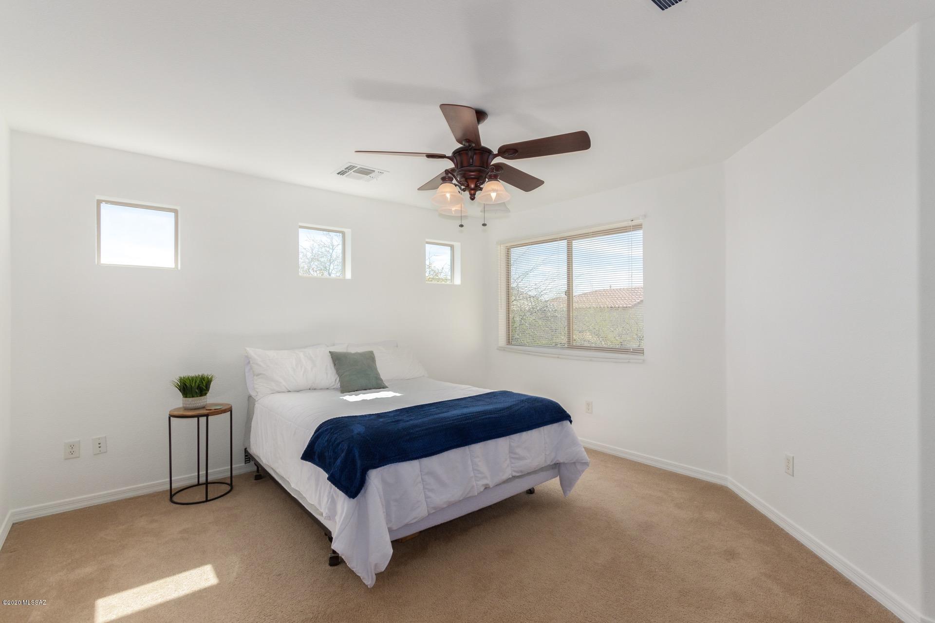 Presidio De Cancion (1-200) - Residential
