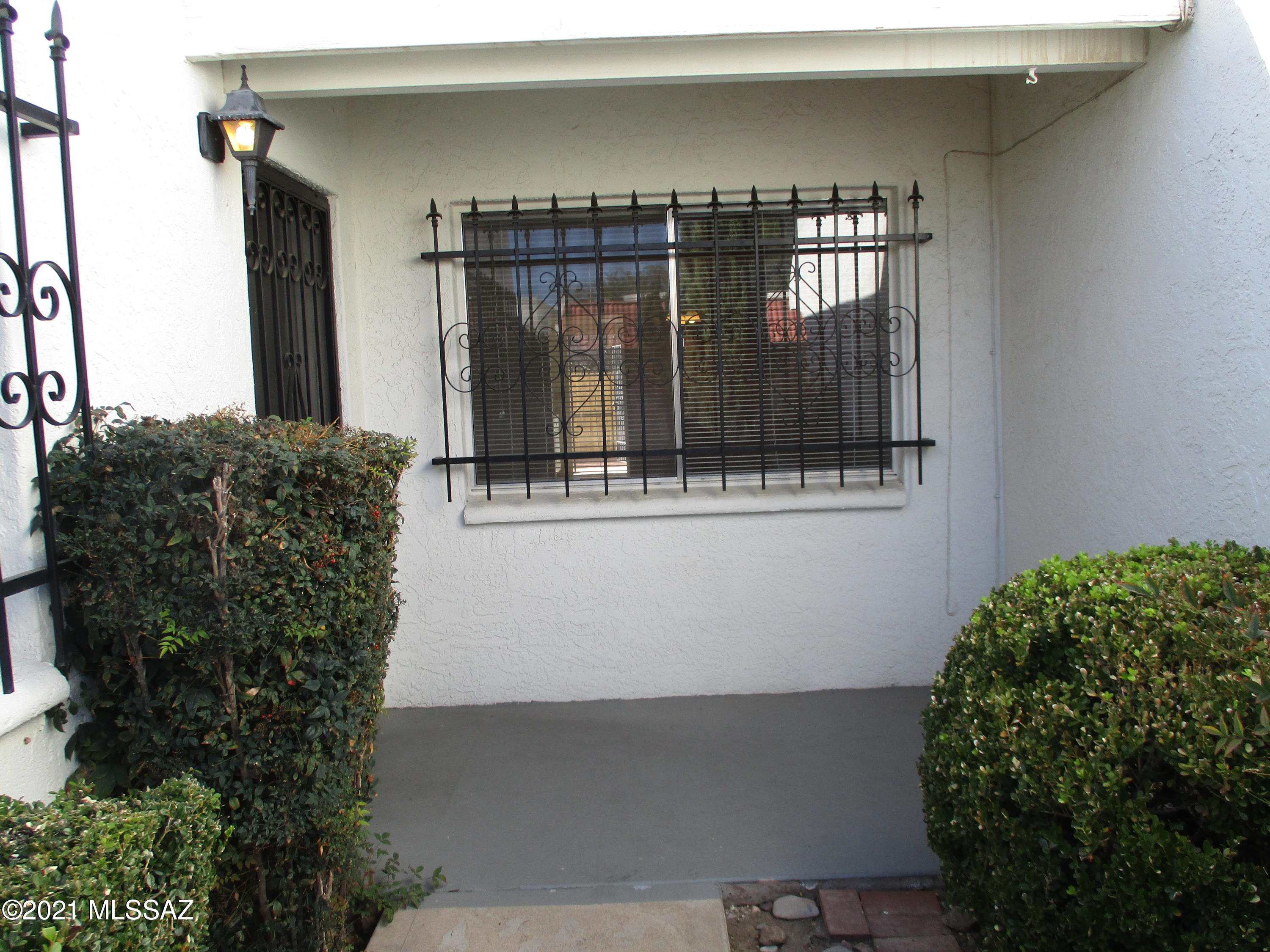 Monterey Villa (1-31) - Residential Lease
