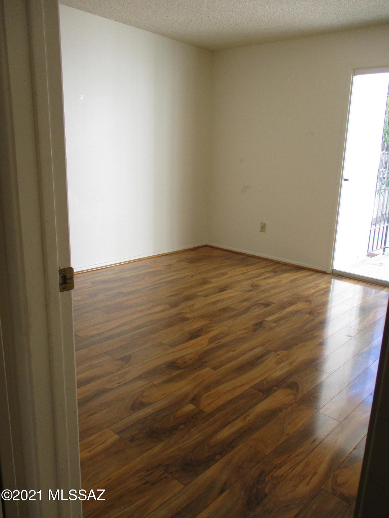 Monterey Villa (1-31) - Residential Lease