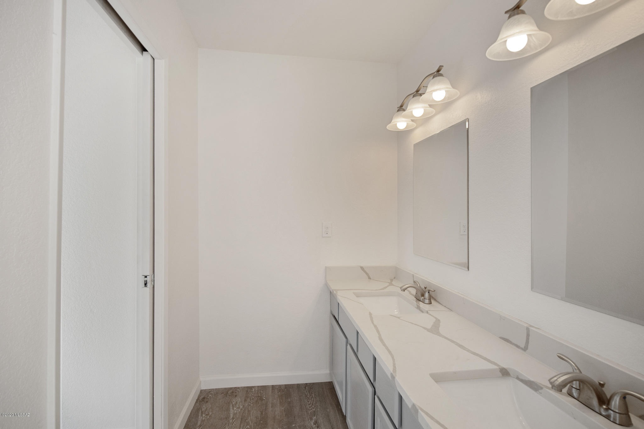 Oak Tree II at Midvale (273-519) - Residential