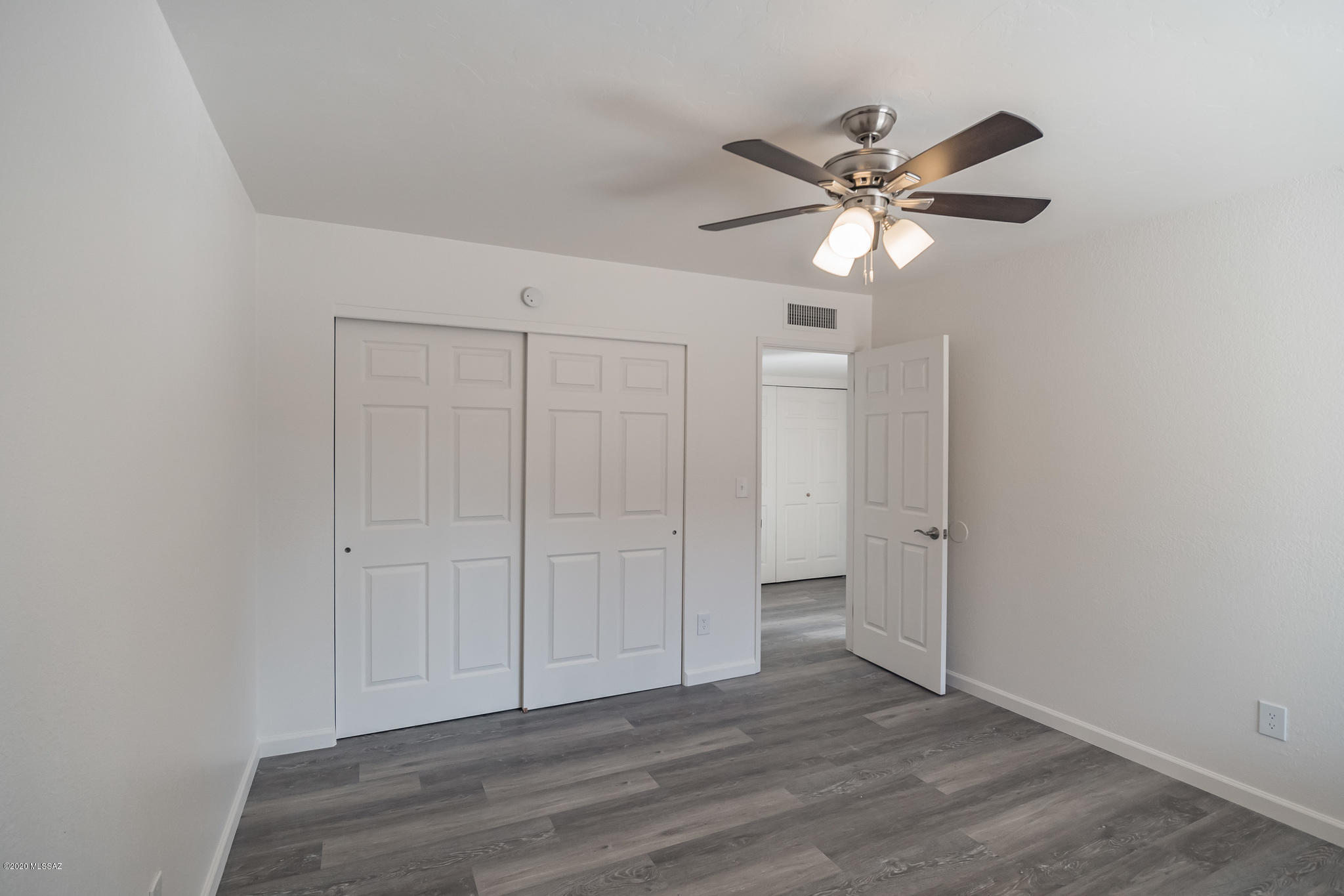 Oak Tree II at Midvale (273-519) - Residential