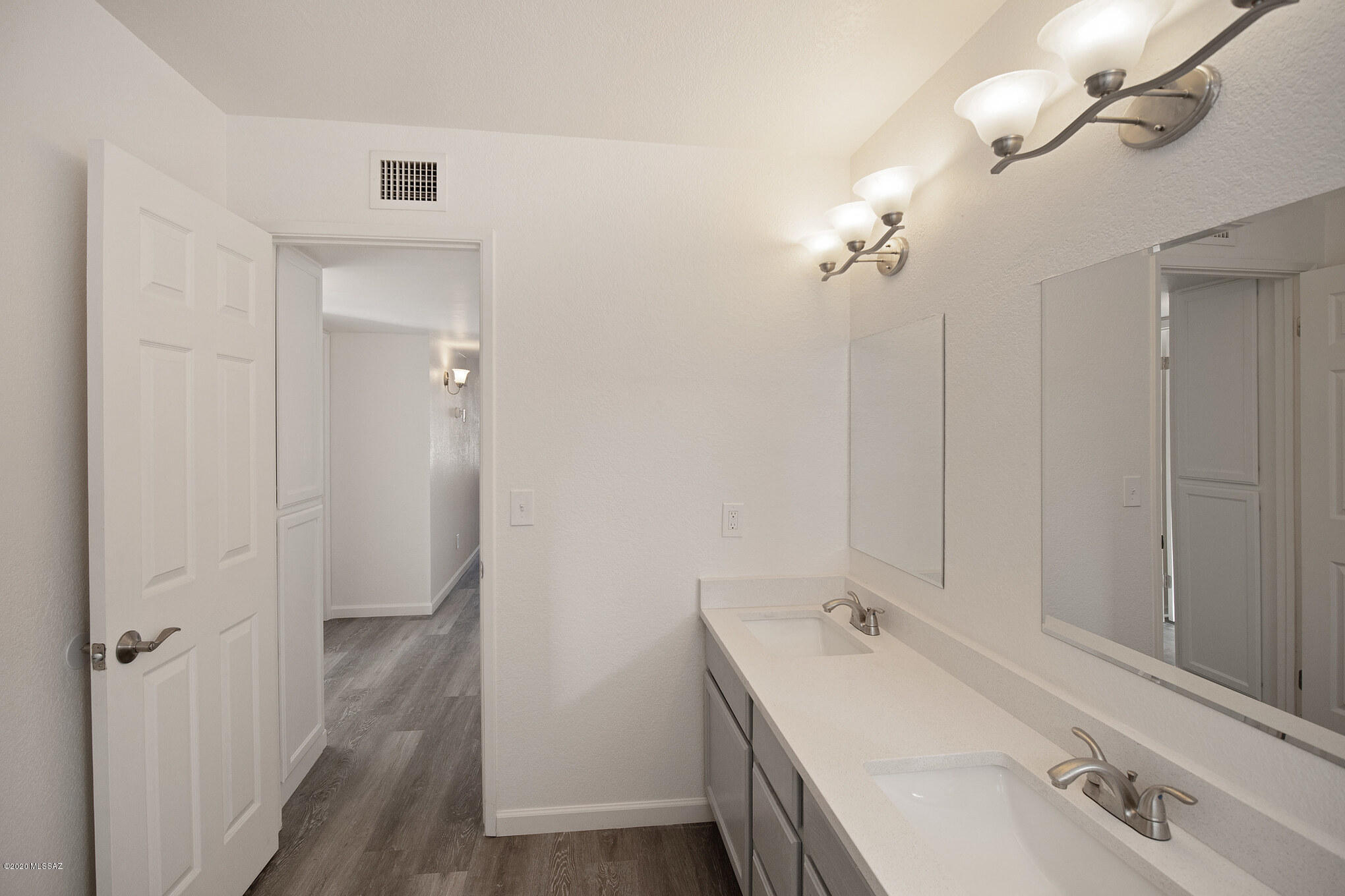 Oak Tree II at Midvale (273-519) - Residential