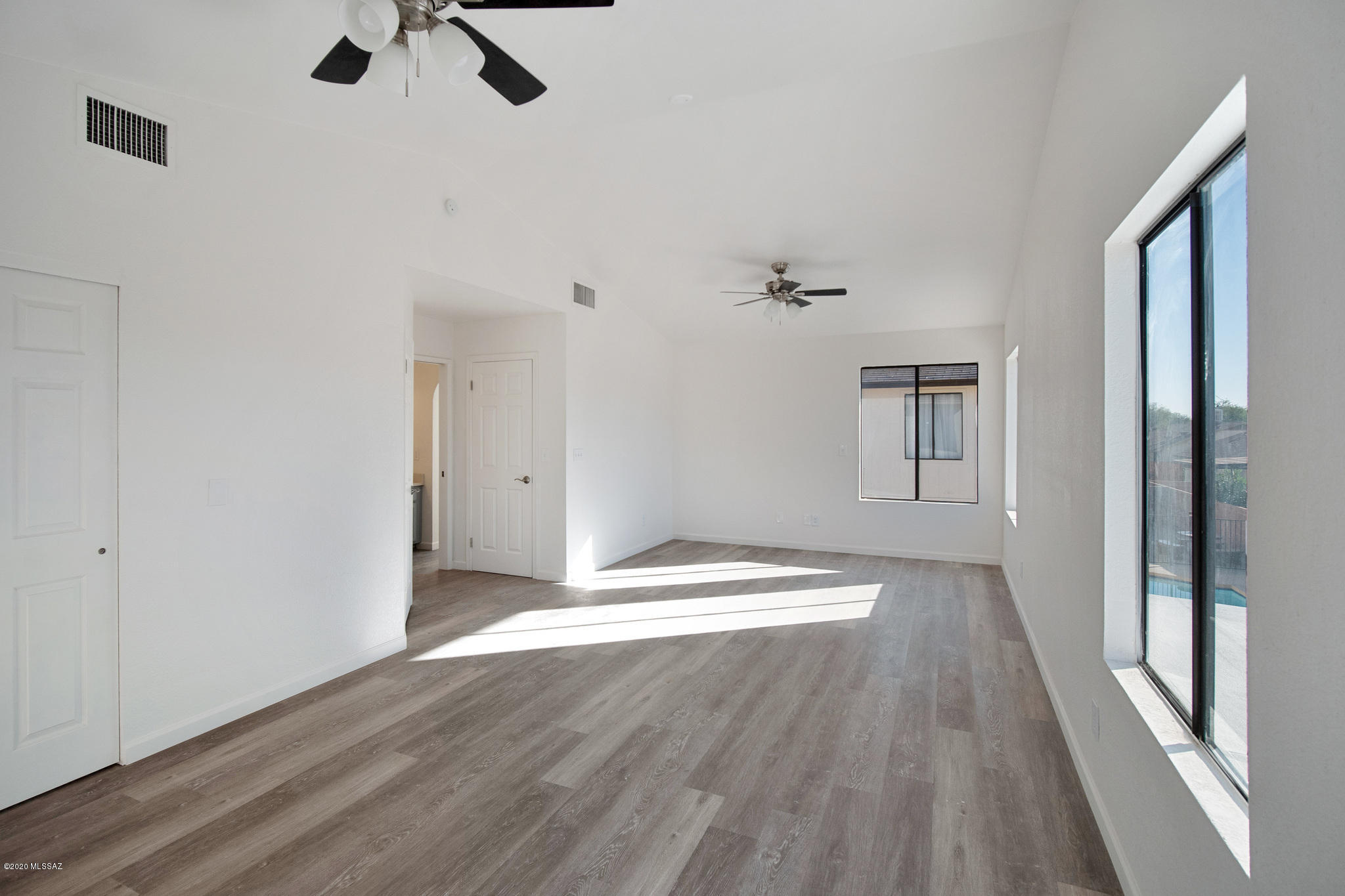Oak Tree II at Midvale (273-519) - Residential
