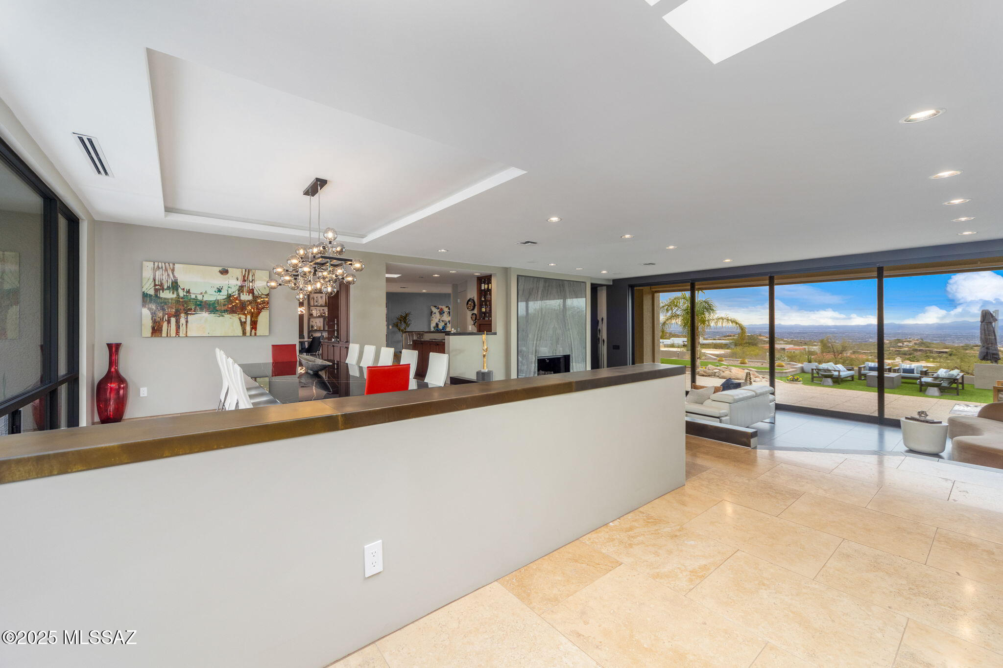 Finisterra (1-210) - Residential