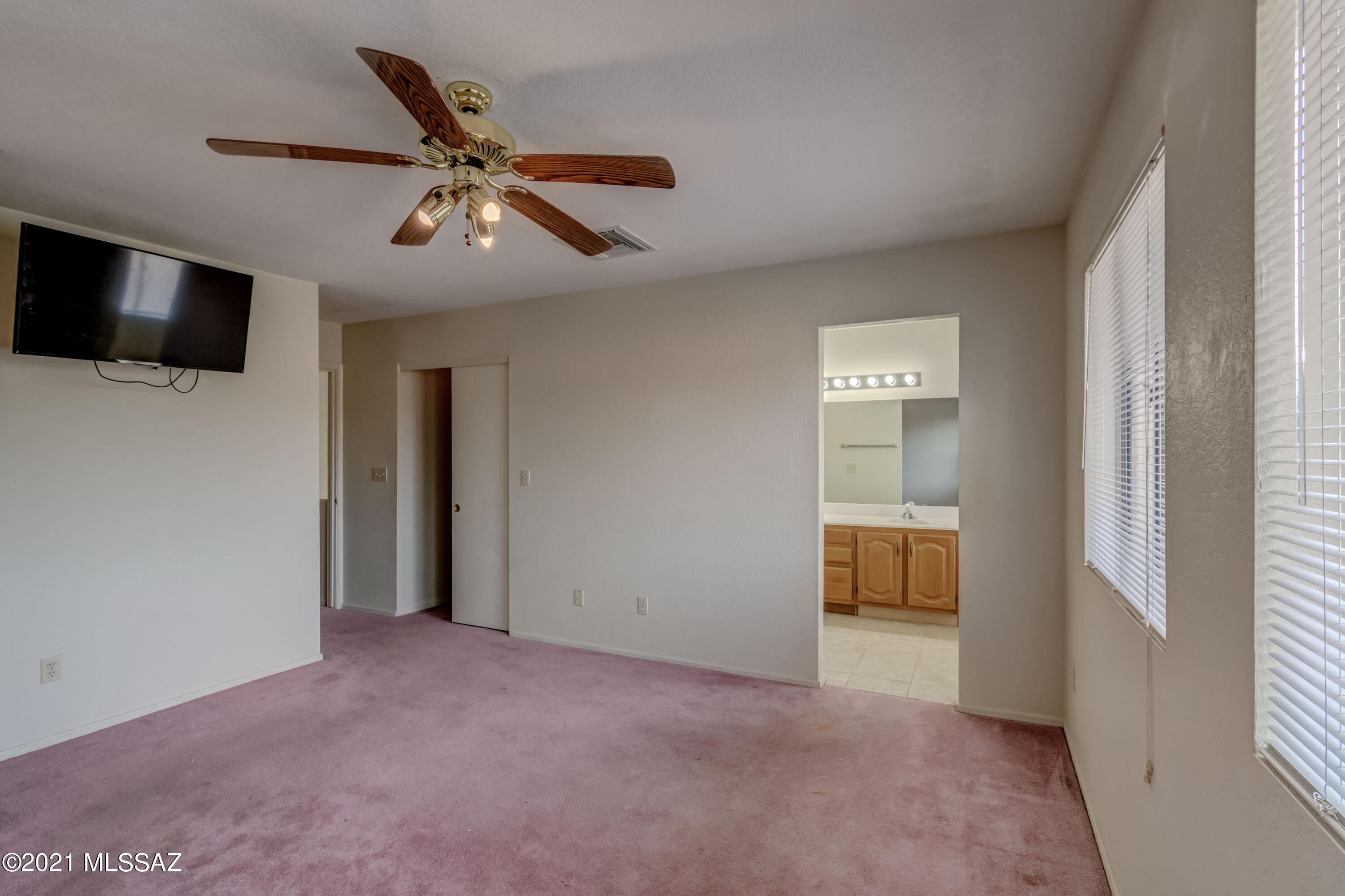 Country Highlands (1-180) - Residential