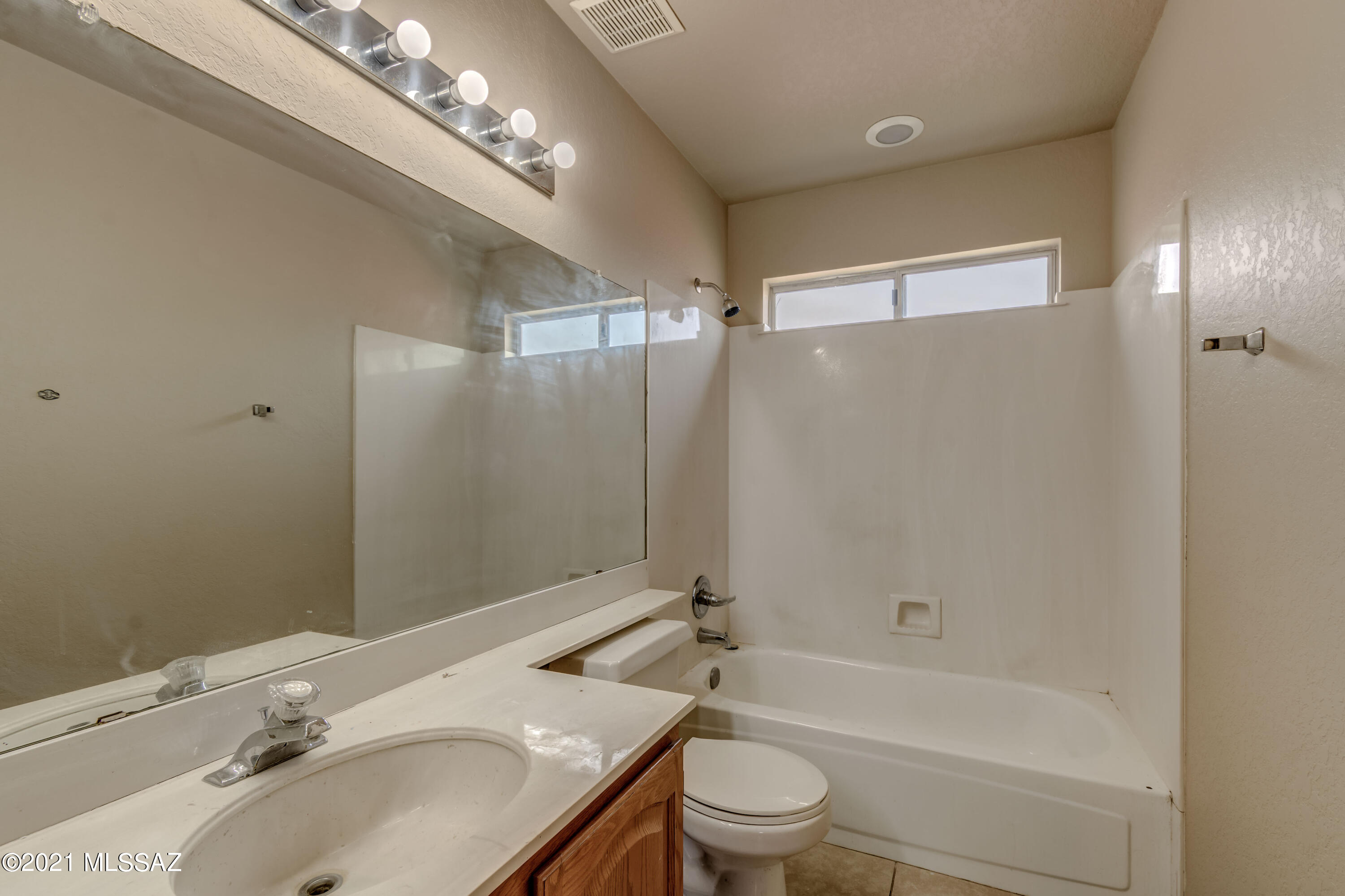 Country Highlands (1-180) - Residential