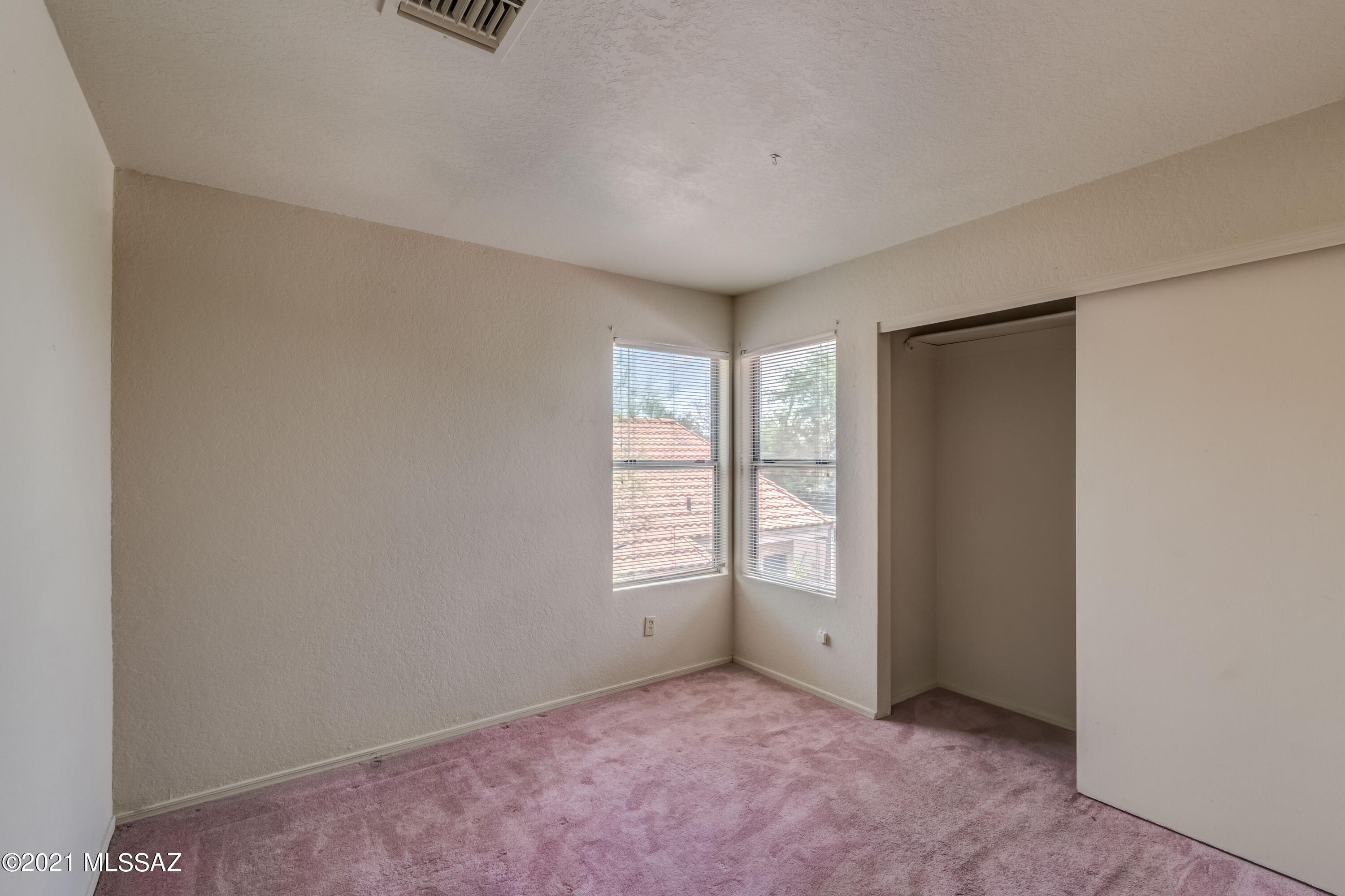 Country Highlands (1-180) - Residential