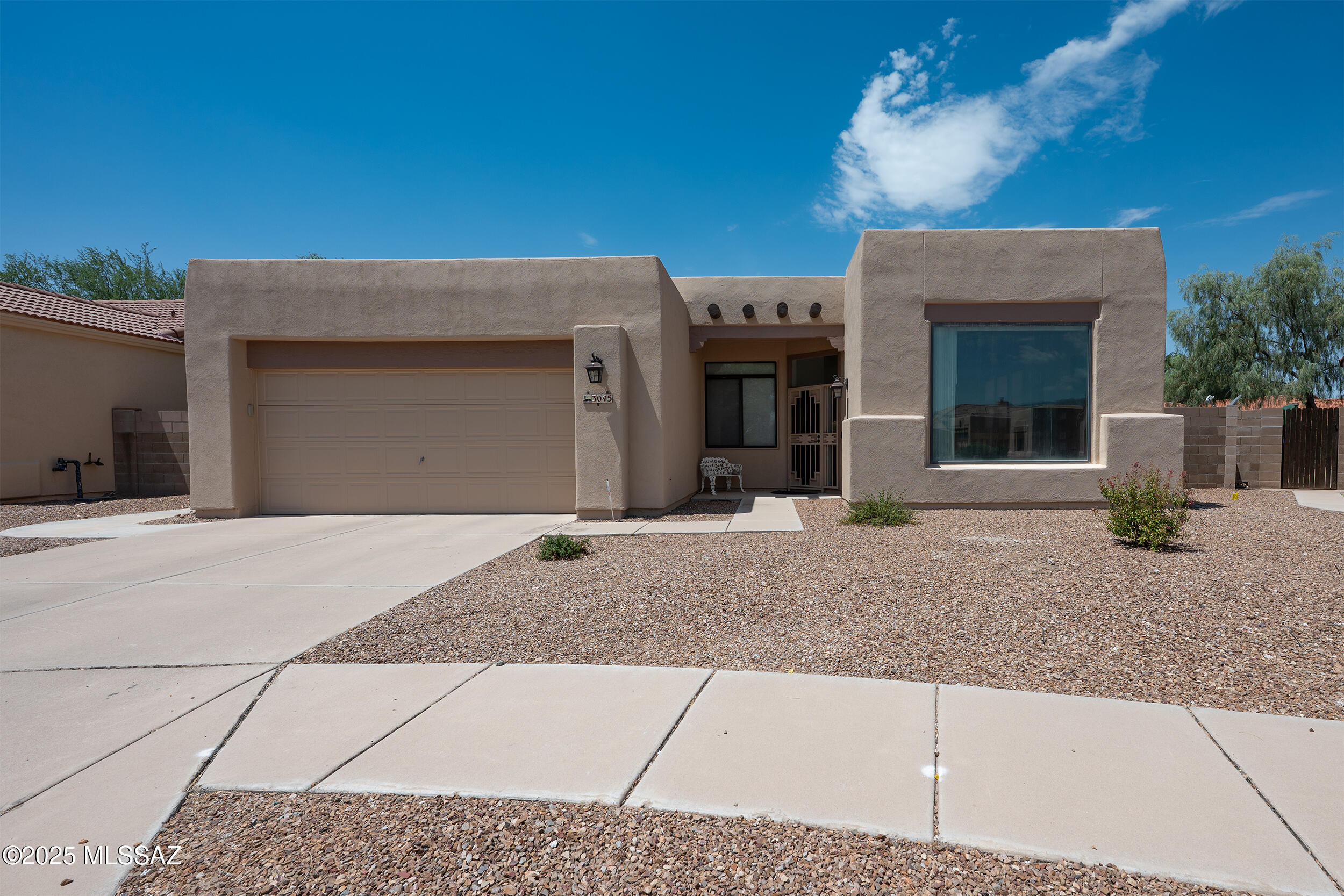 3045 N Rio Verde Drive
