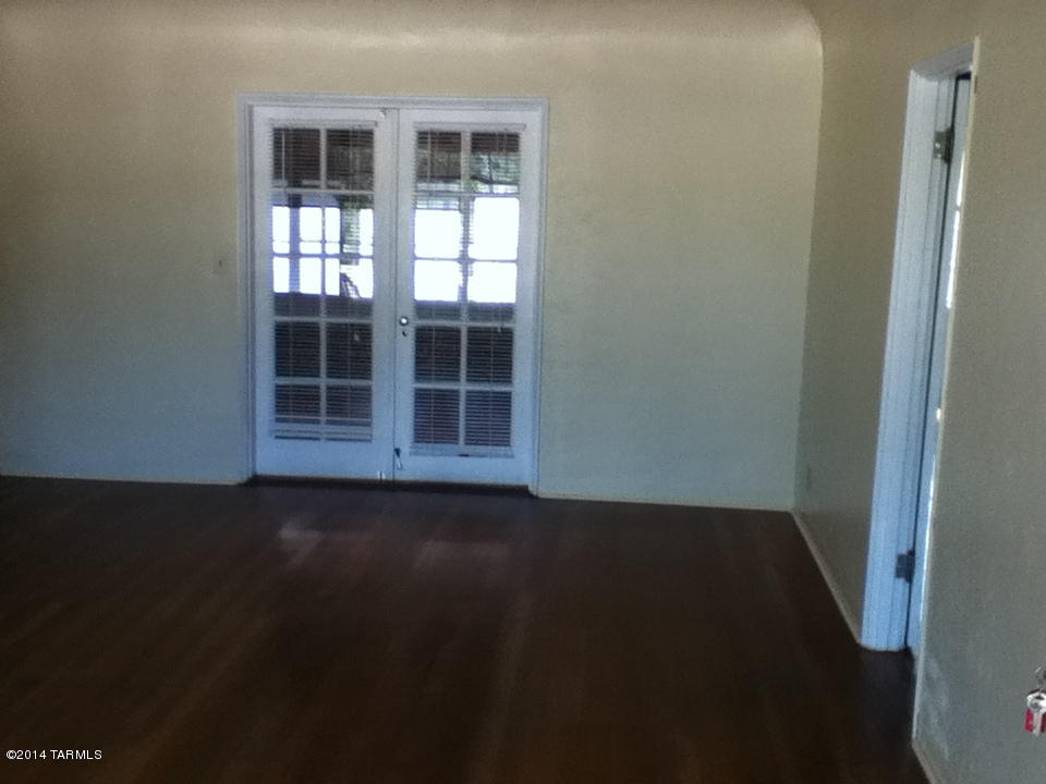 Jefferson Park - Residential Lease