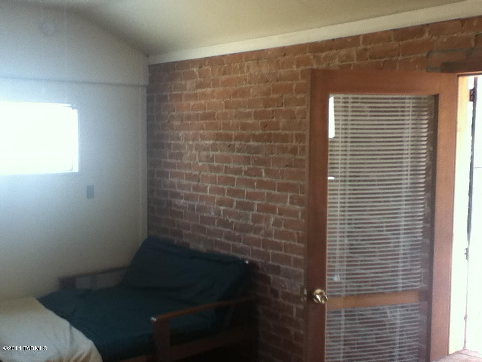 Jefferson Park - Residential Lease