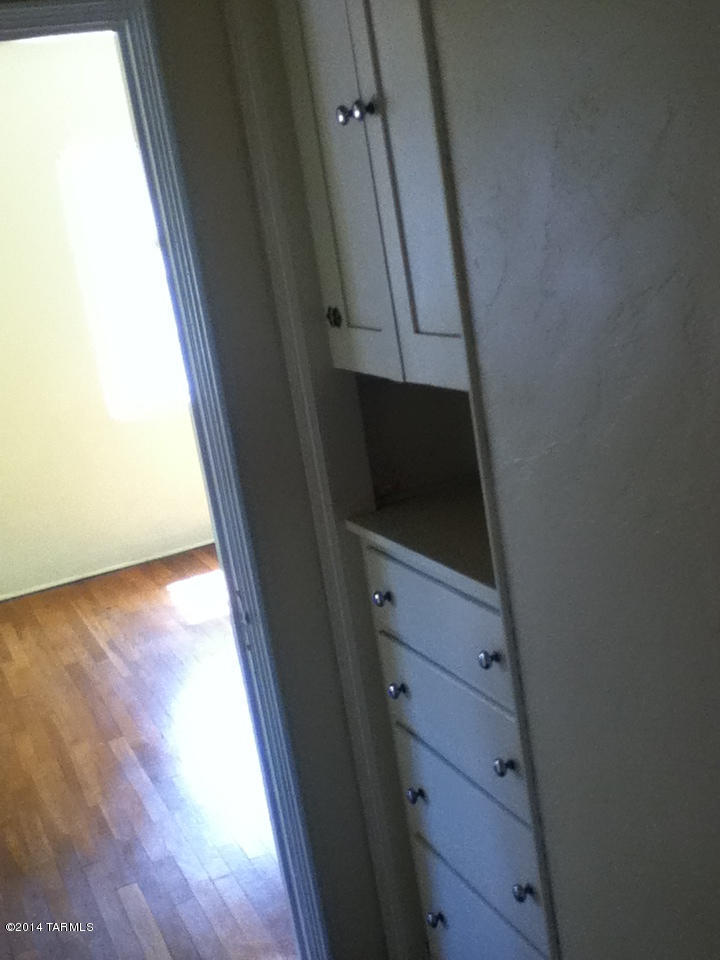 Jefferson Park - Residential Lease