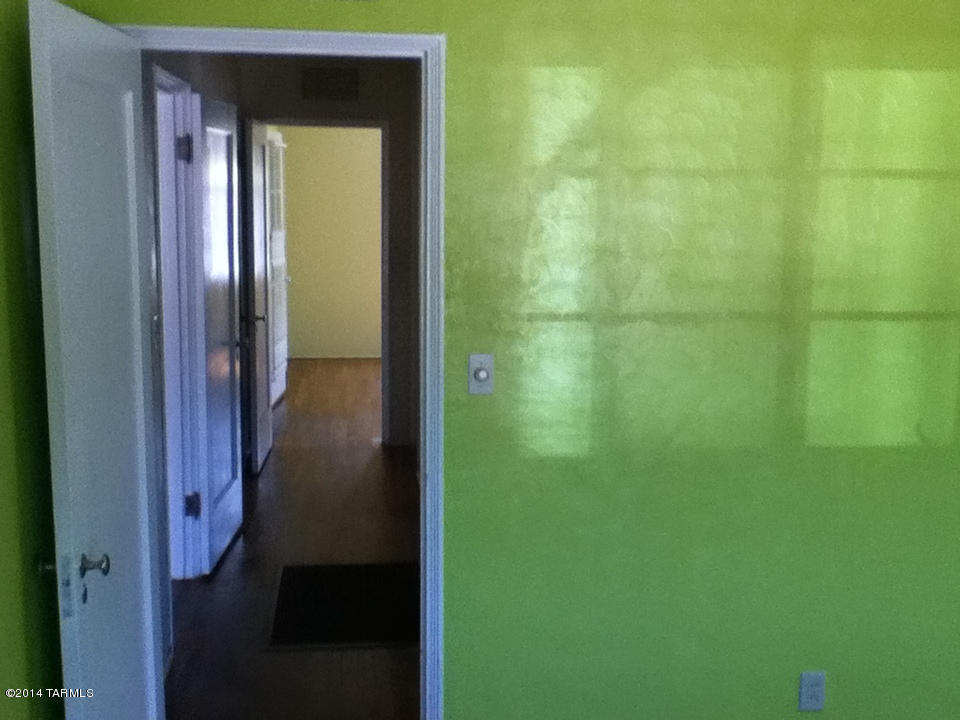 Jefferson Park - Residential Lease