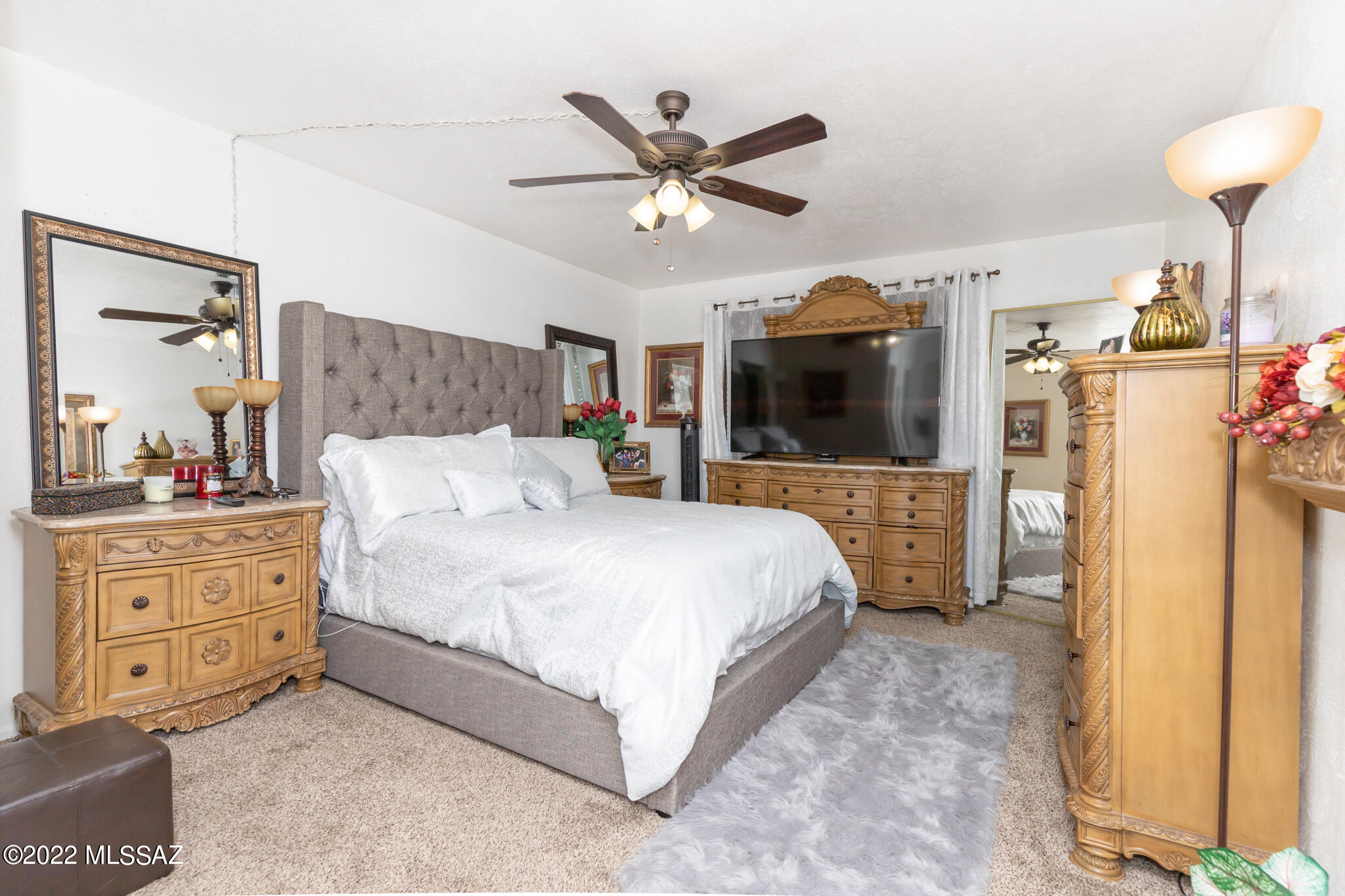 Las Colinas Condominiums - Residential