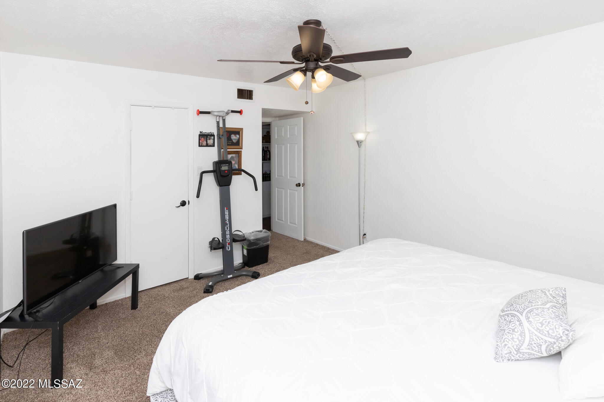 Las Colinas Condominiums - Residential