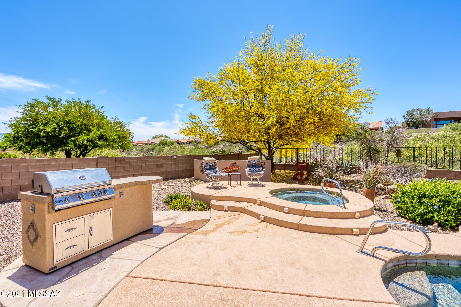 Saddlebrooke - Residential
