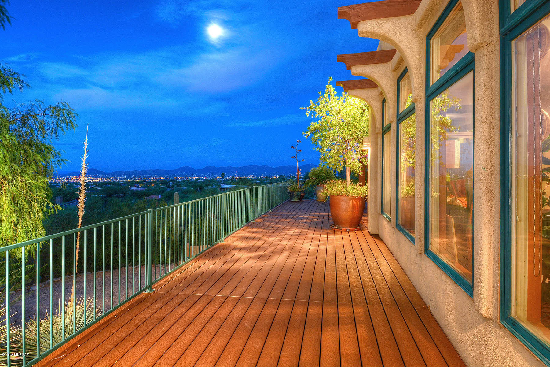 Catalina Fthills Crest Est Amd - Residential