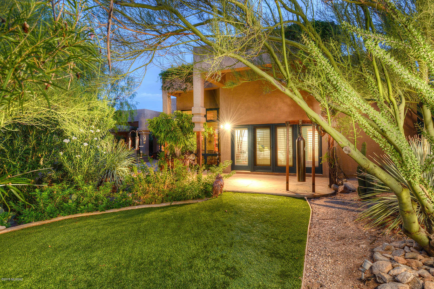 Catalina Fthills Crest Est Amd - Residential
