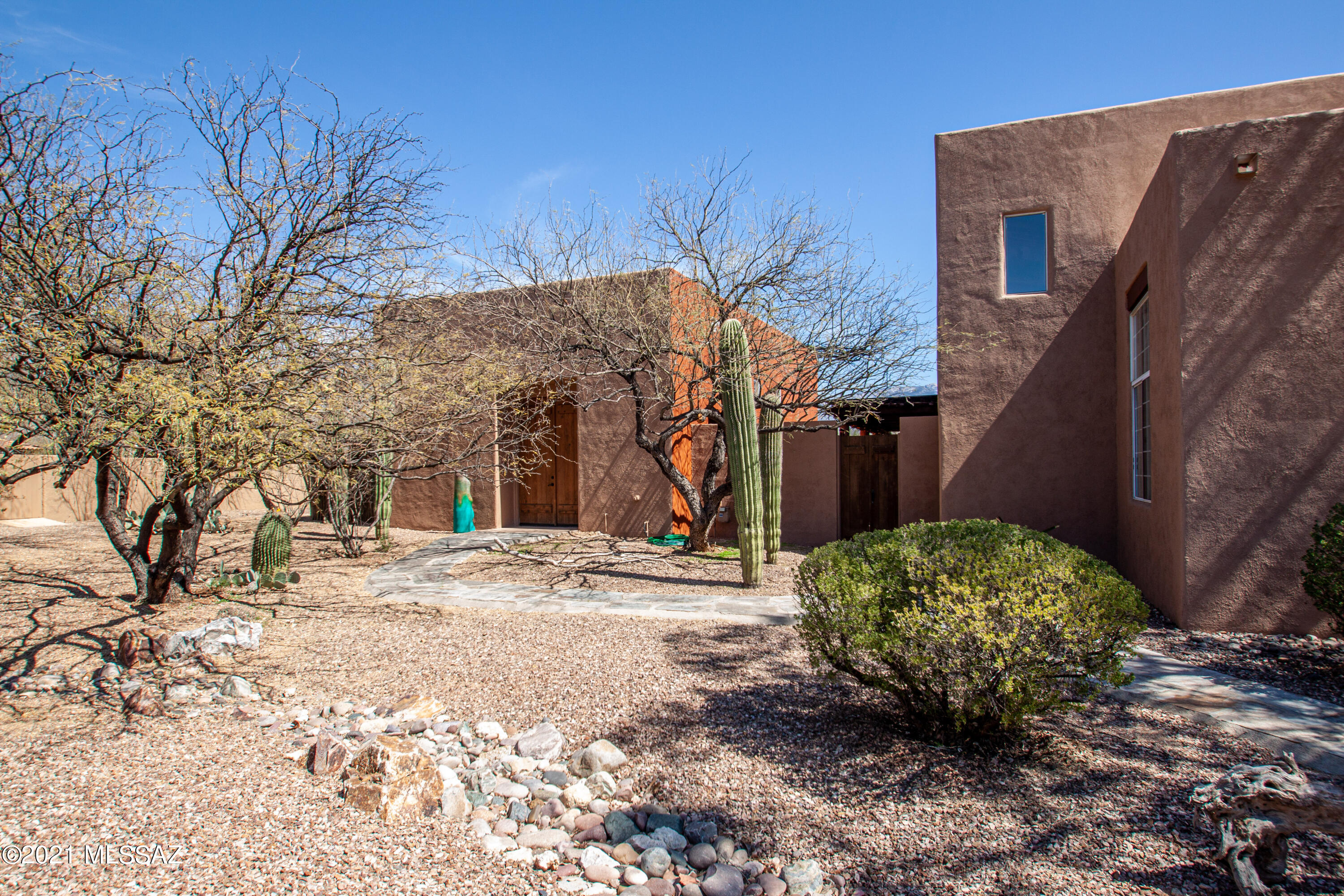 Loma De La Vista Verde (1-38) - Residential