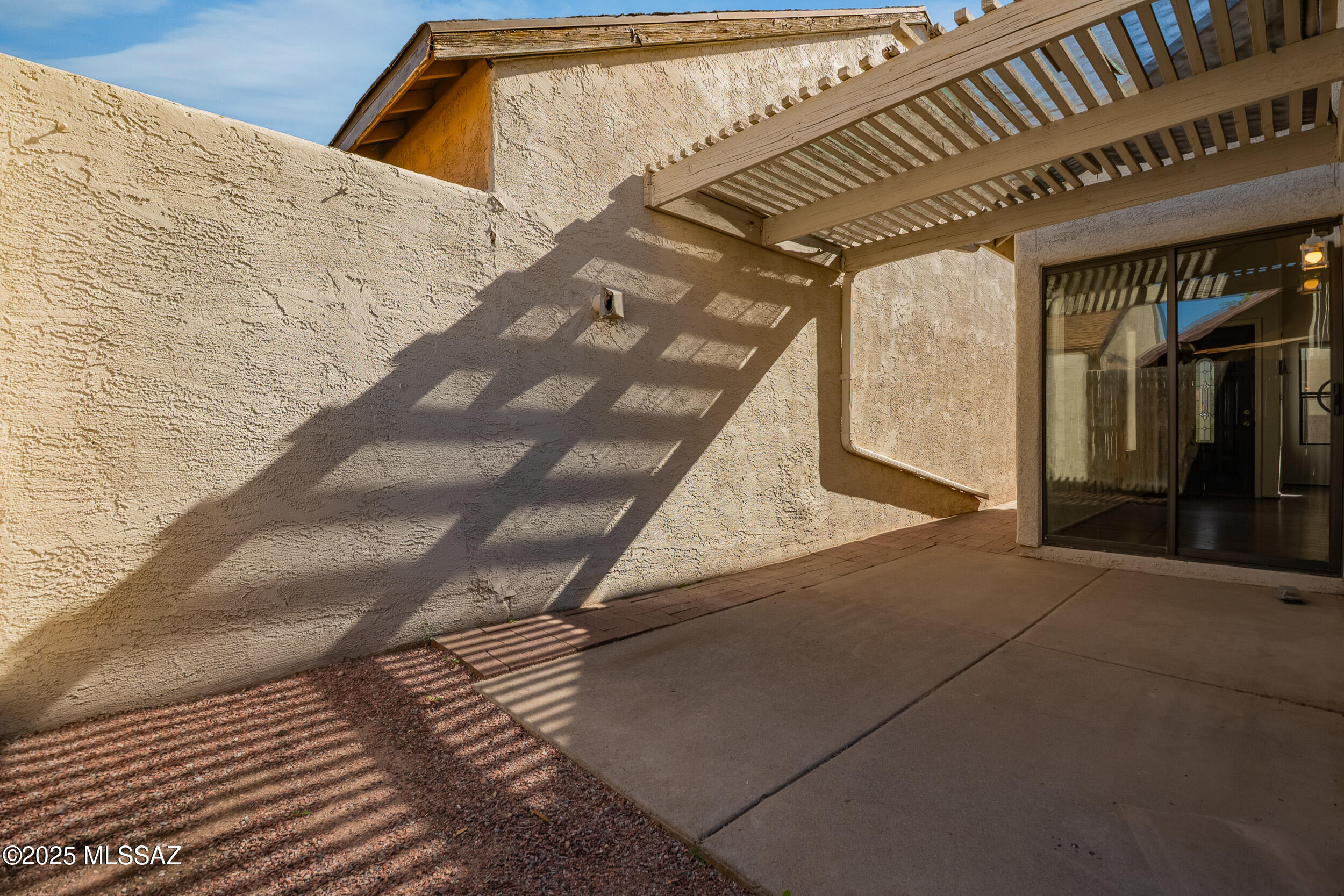 1430 W calle platino