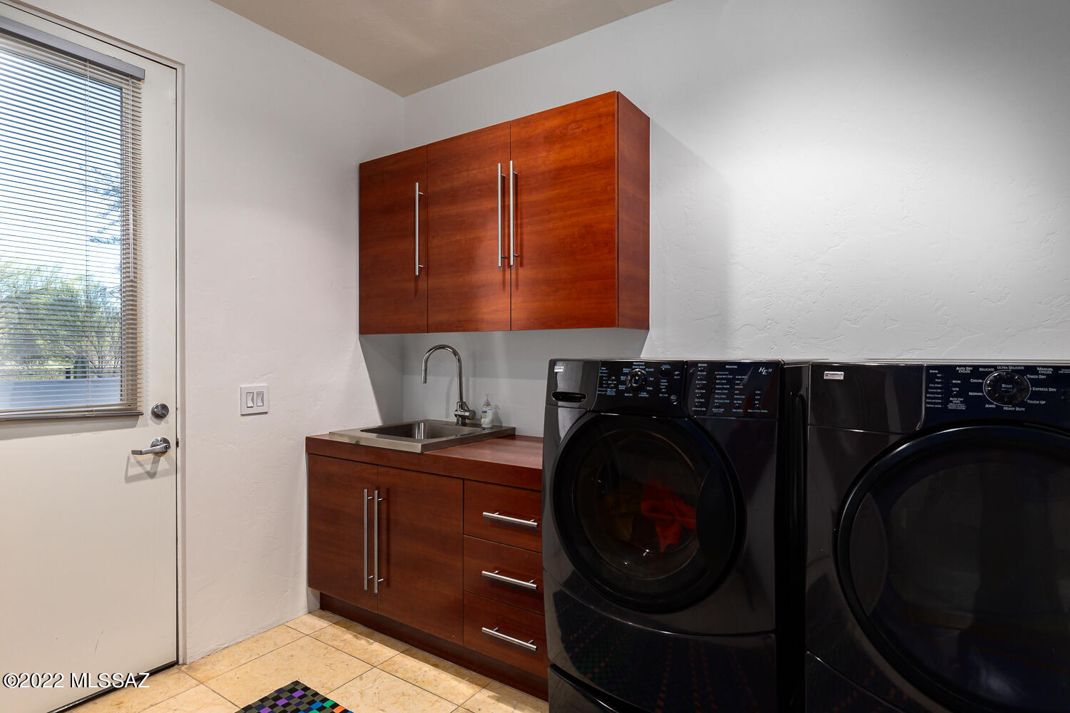 Unsubdivided - Residential