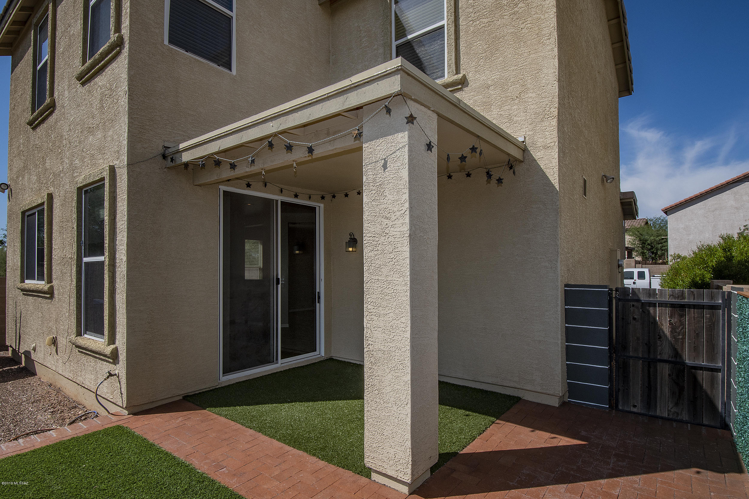 Pantano Overlook - Residential