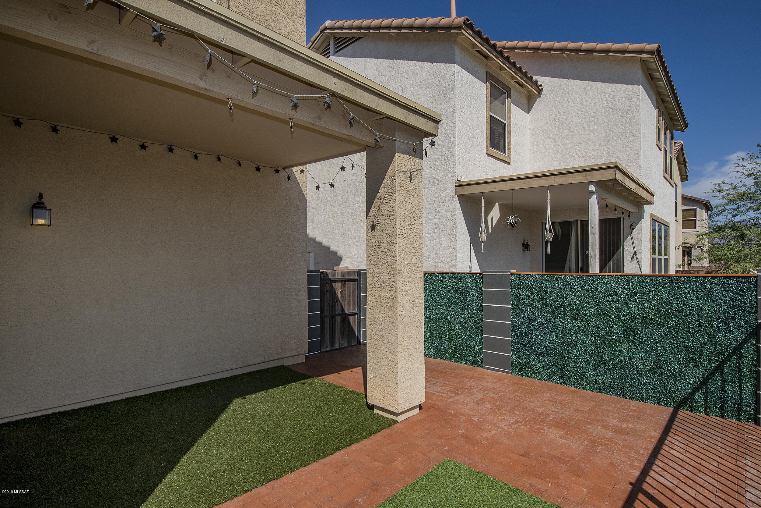 Pantano Overlook - Residential
