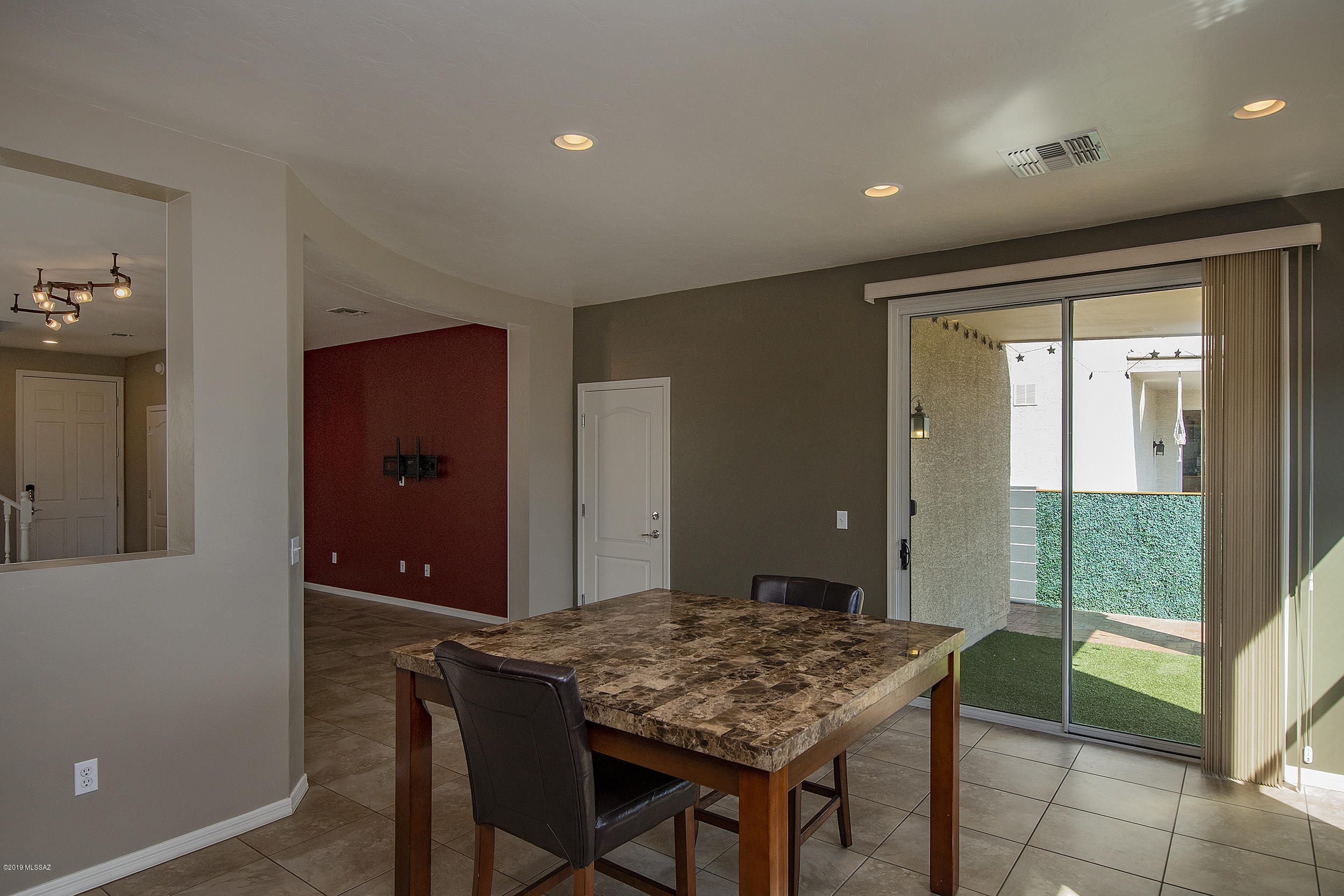 Pantano Overlook - Residential