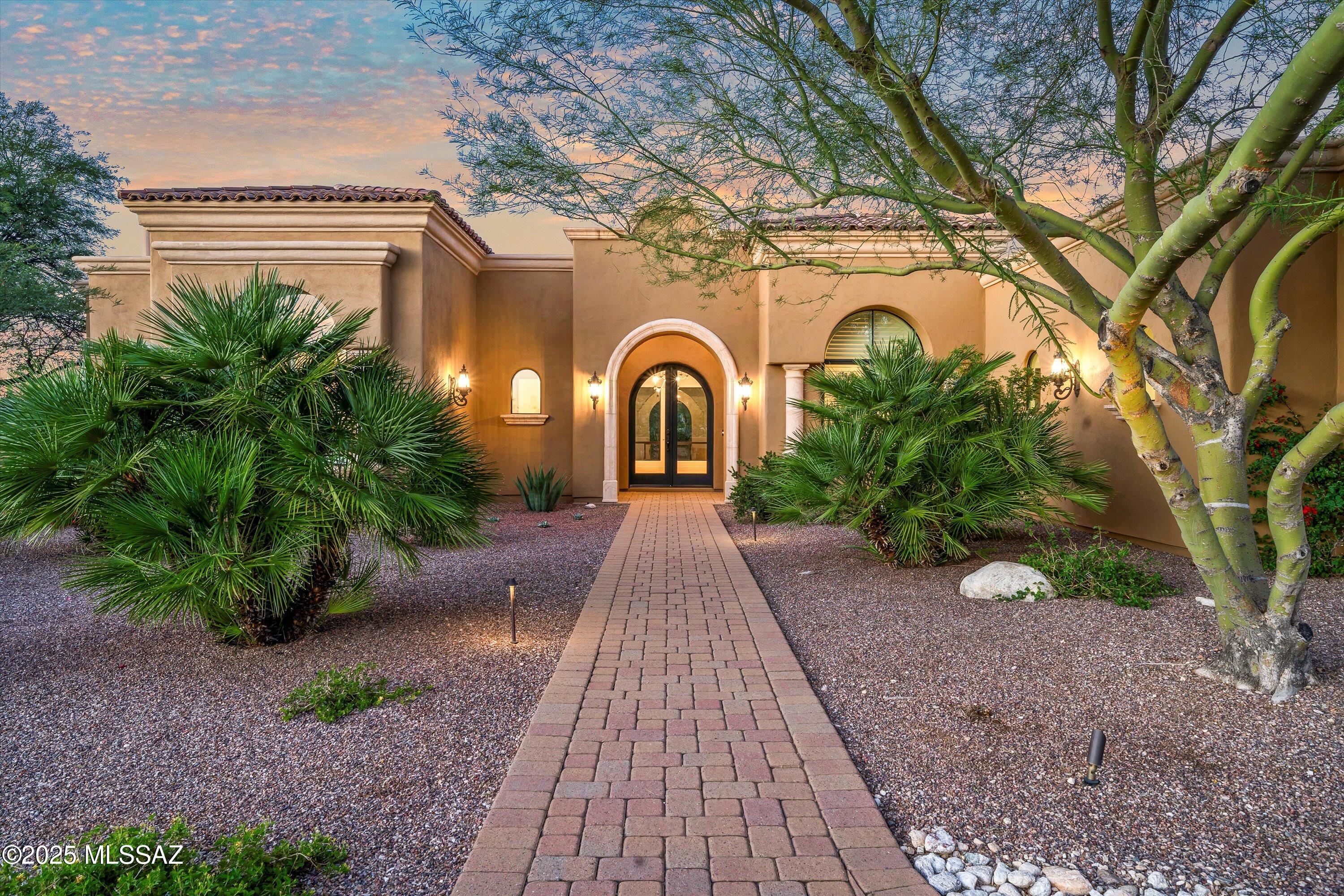 4839 E Placita Provida