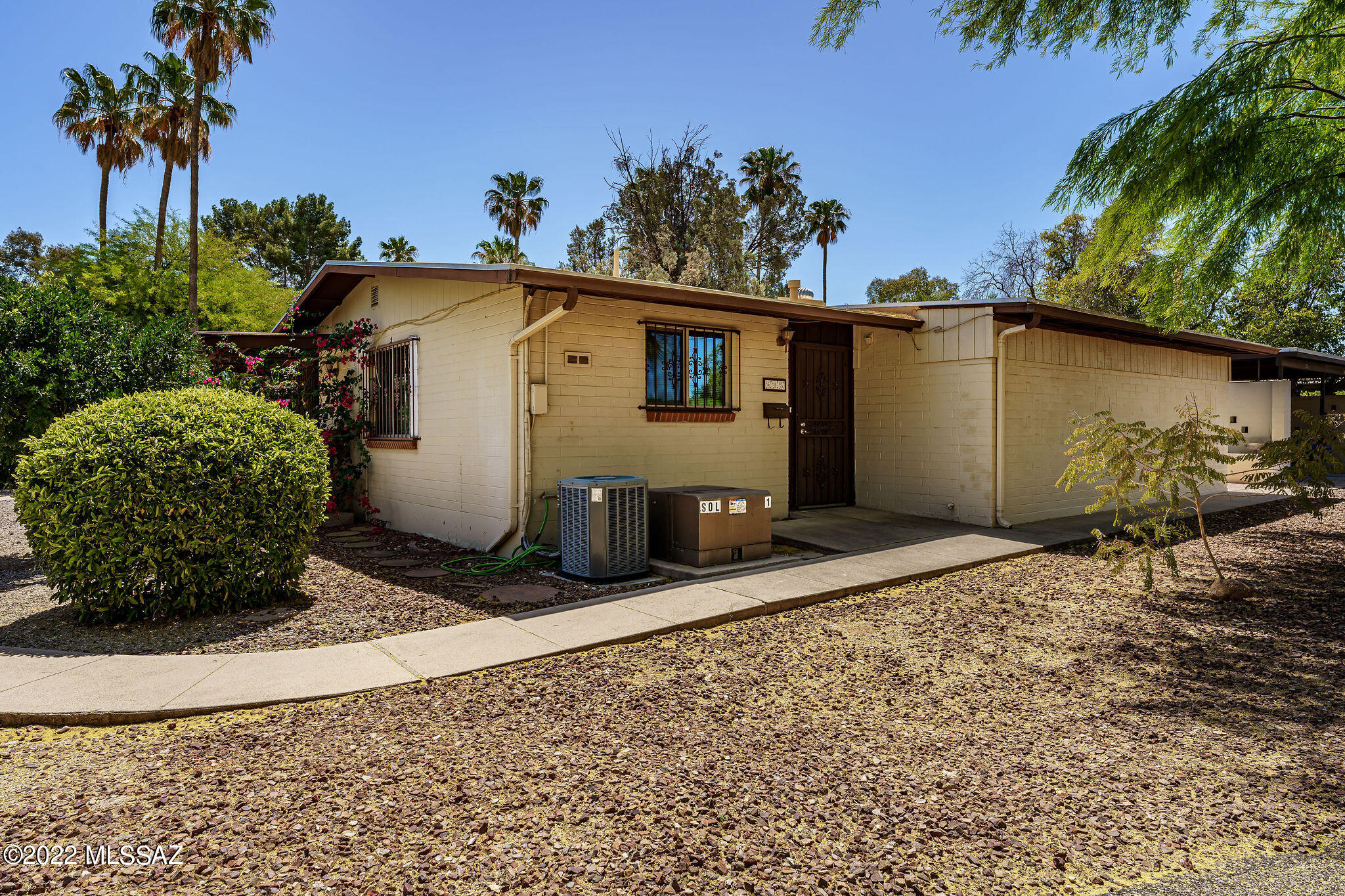 Sierra Del Sol Condo - Residential