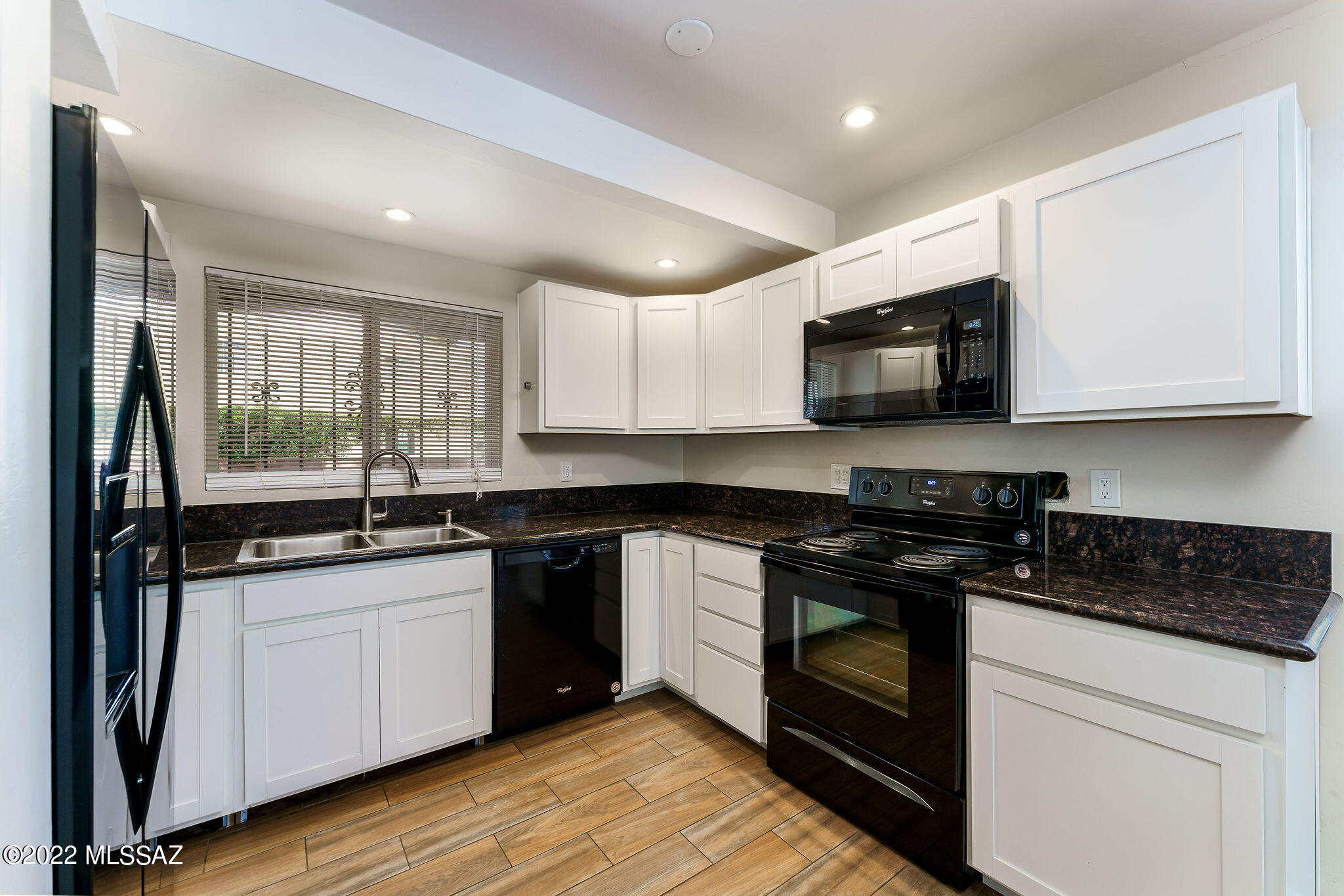 Sierra Del Sol Condo - Residential
