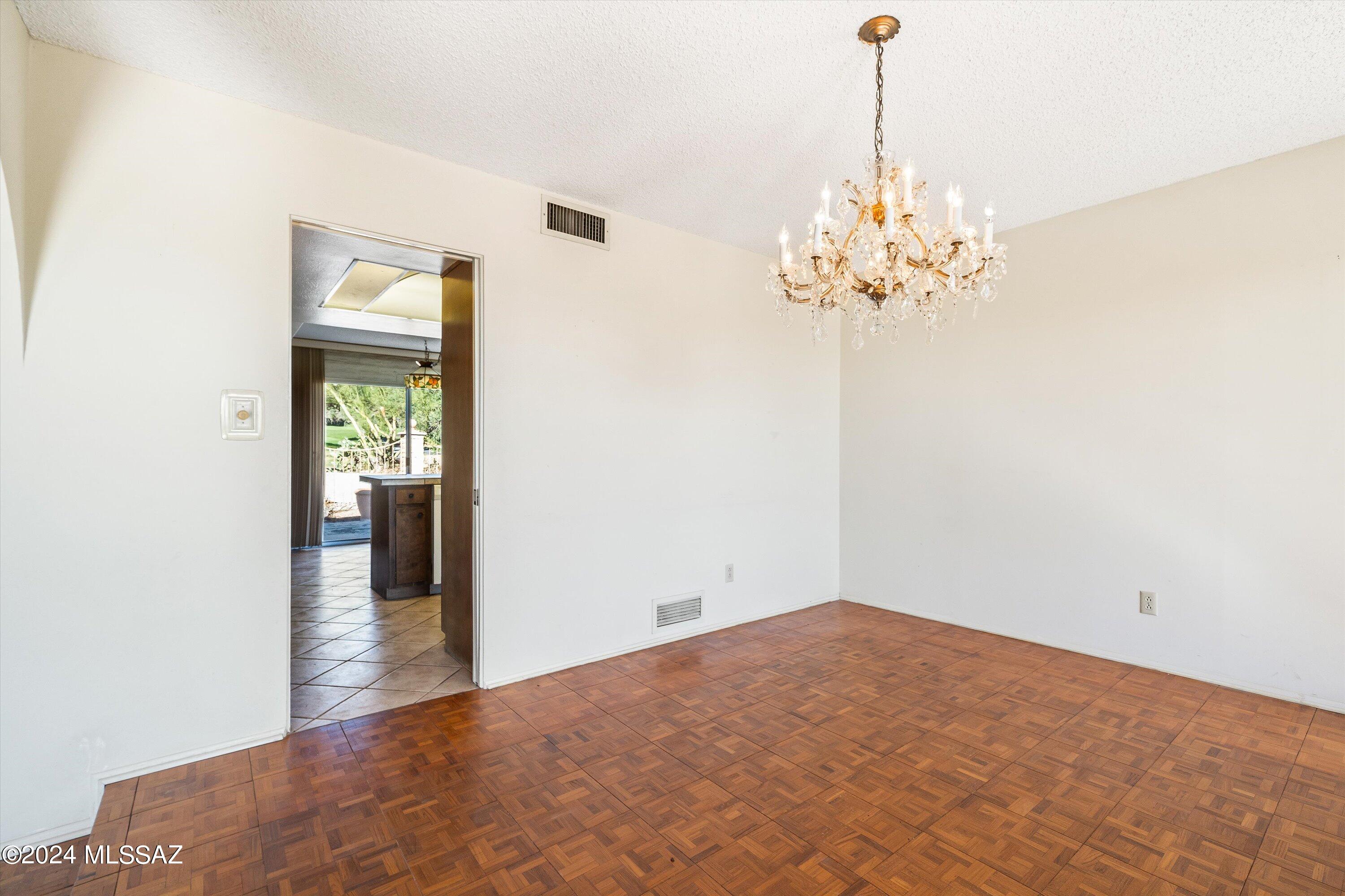 Skyline Country Club Estates (190-232) - Residential