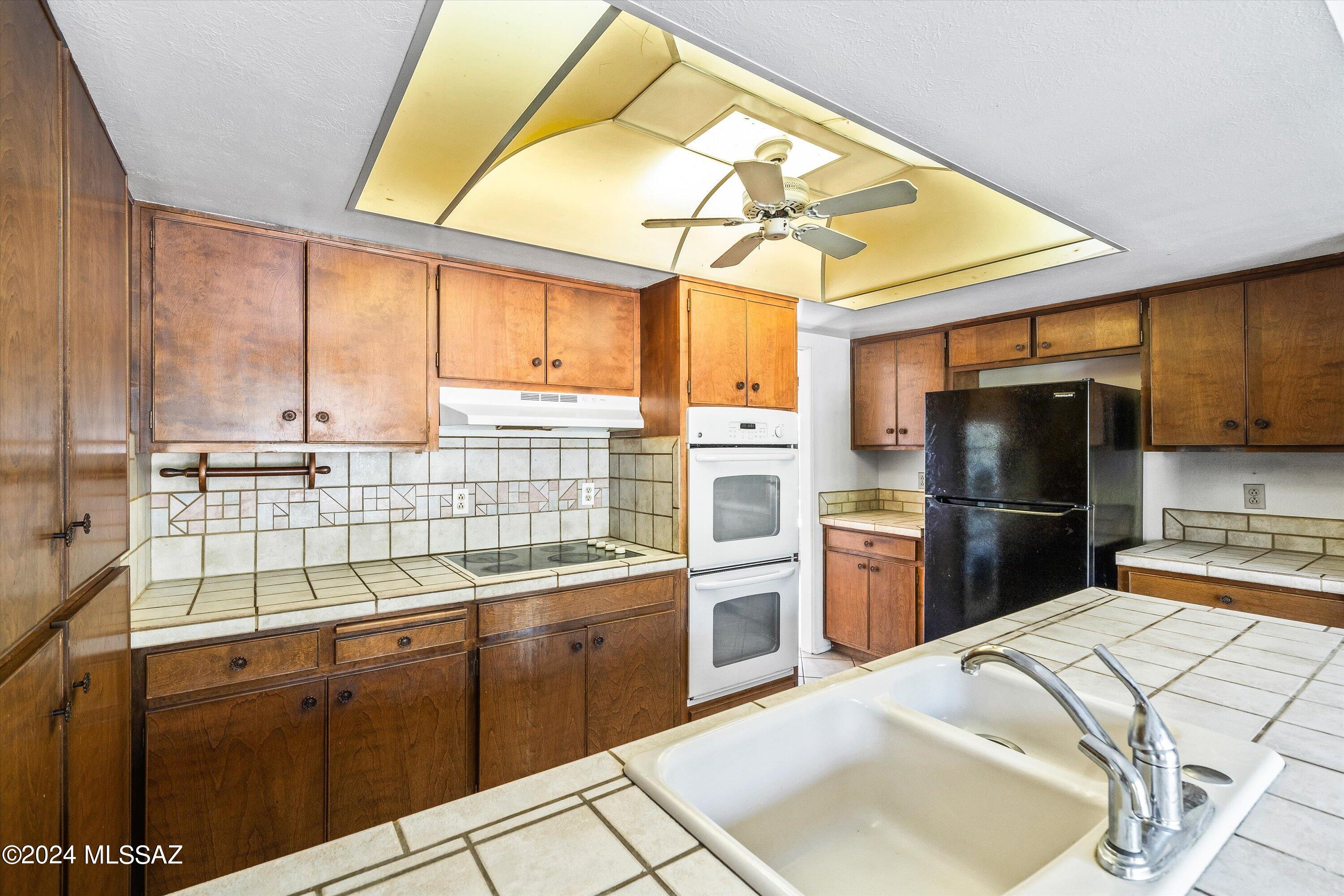 Skyline Country Club Estates (190-232) - Residential