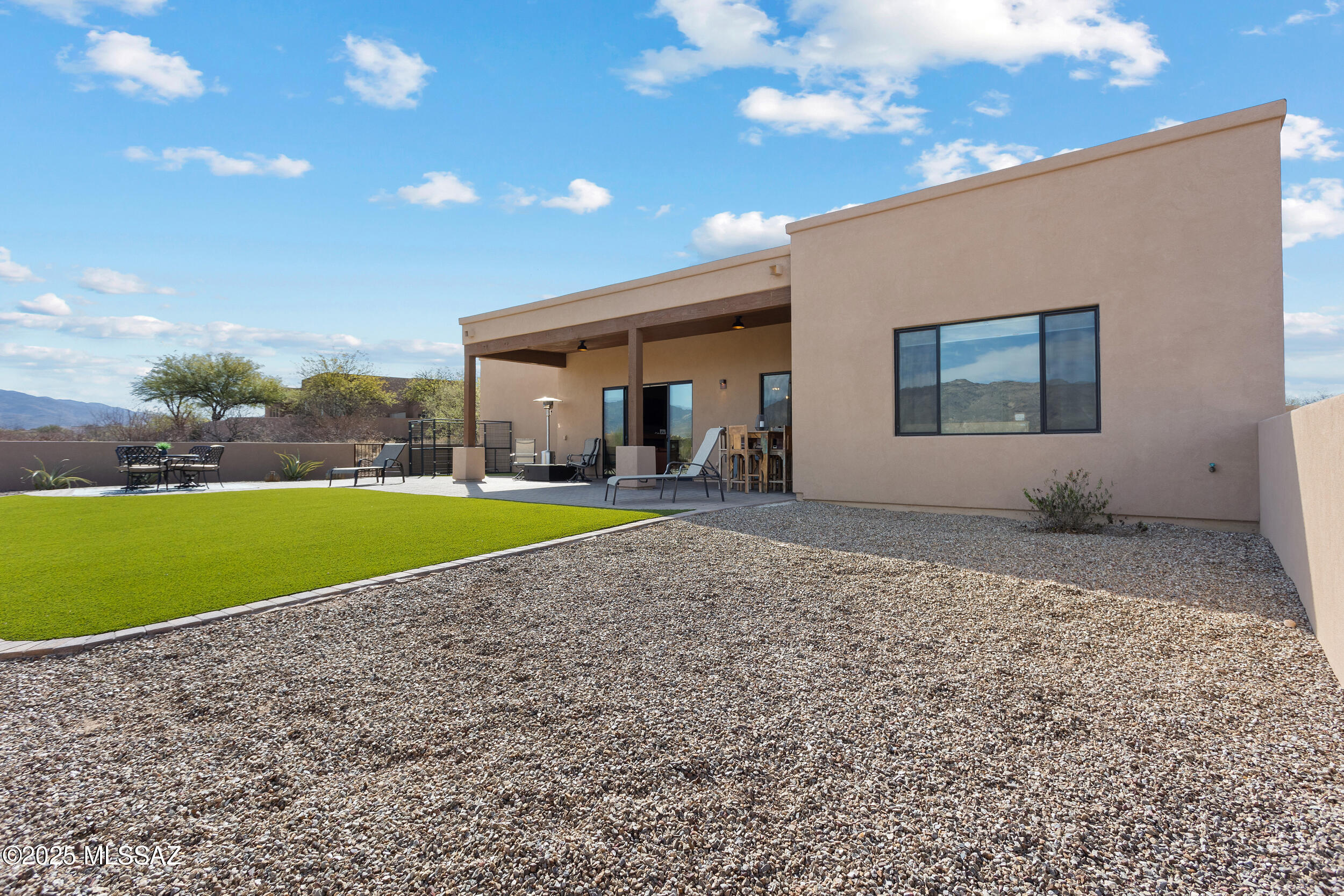 Coyote Creek (1-395) - Residential
