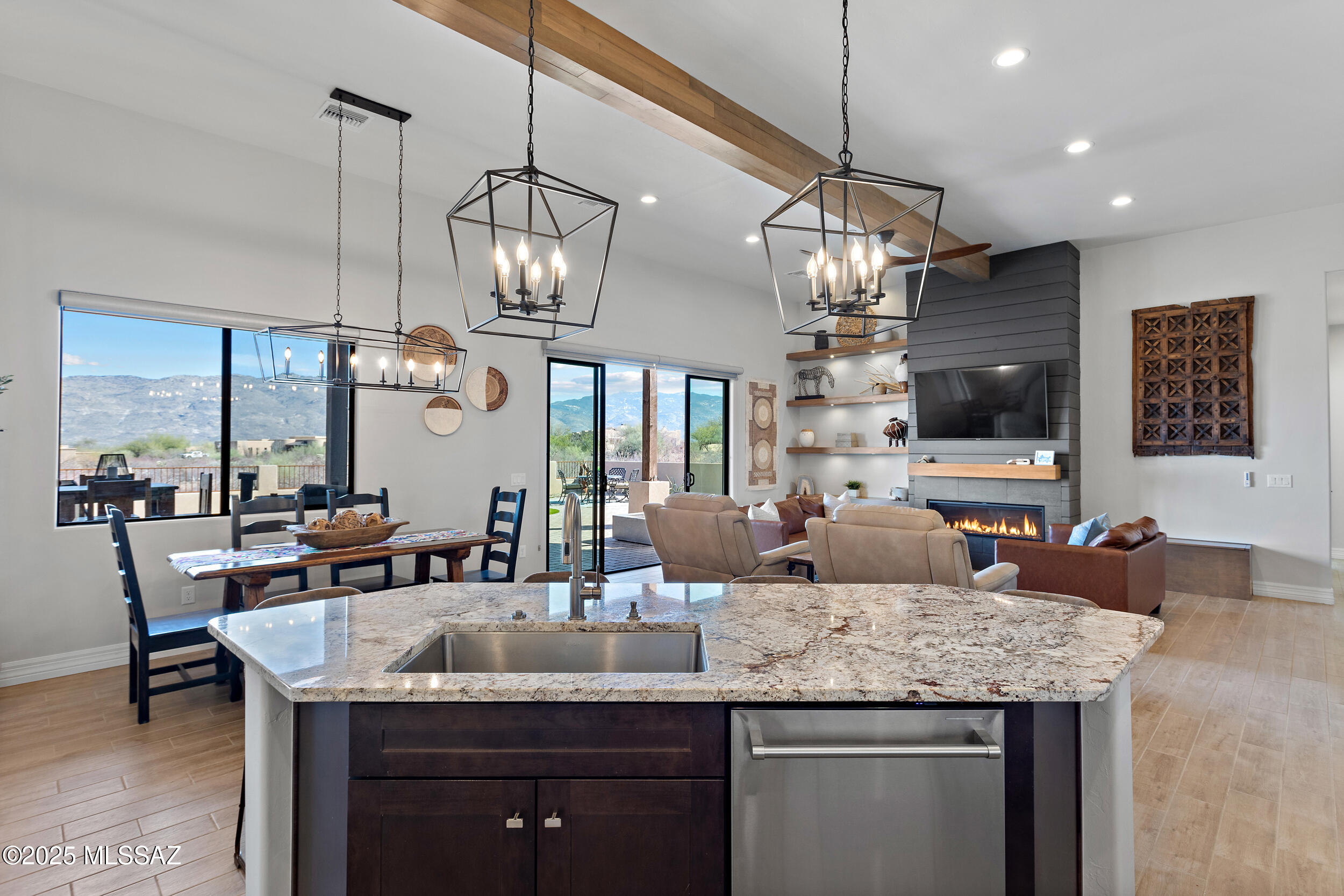 Coyote Creek (1-395) - Residential