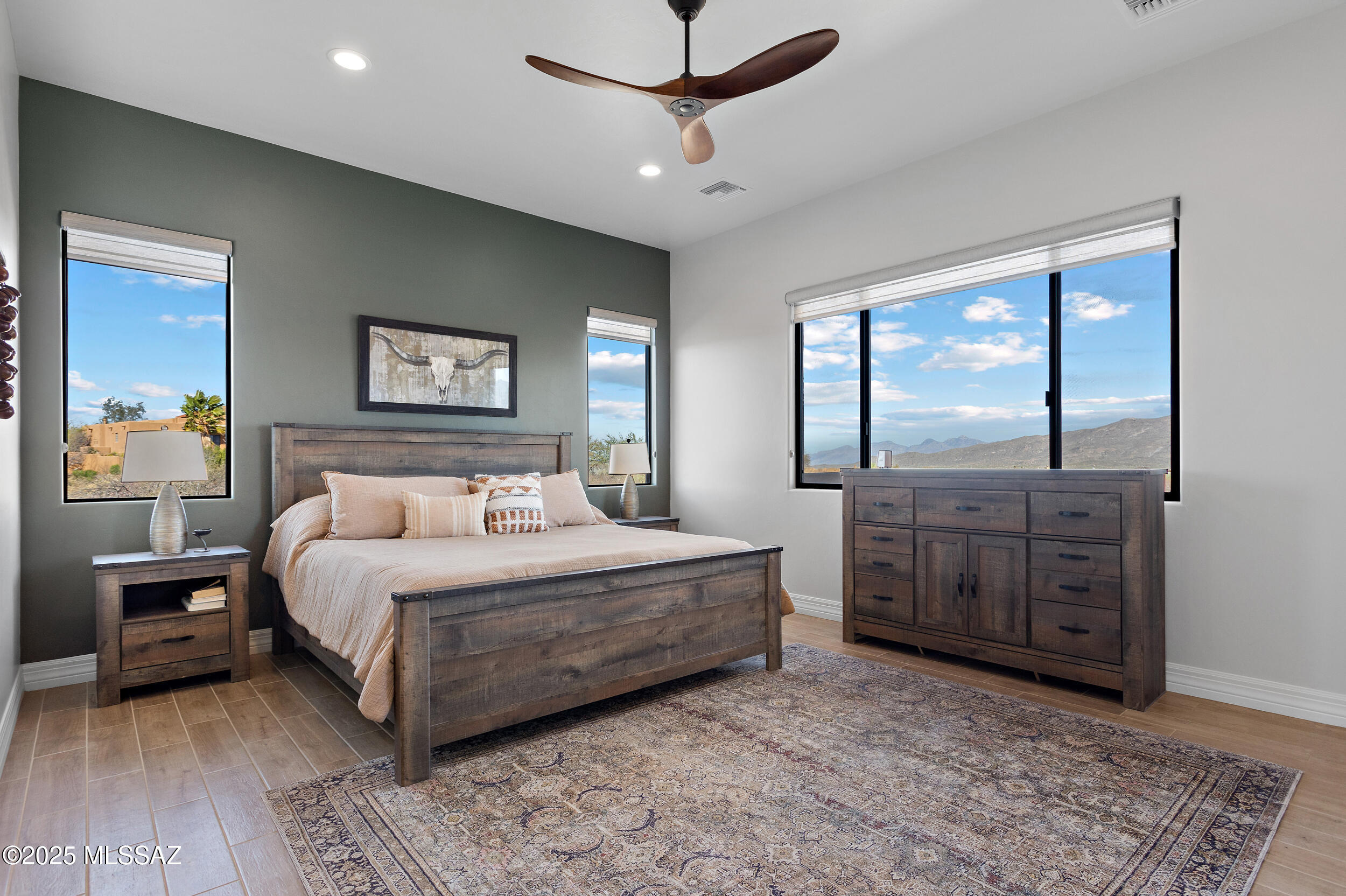 Coyote Creek (1-395) - Residential