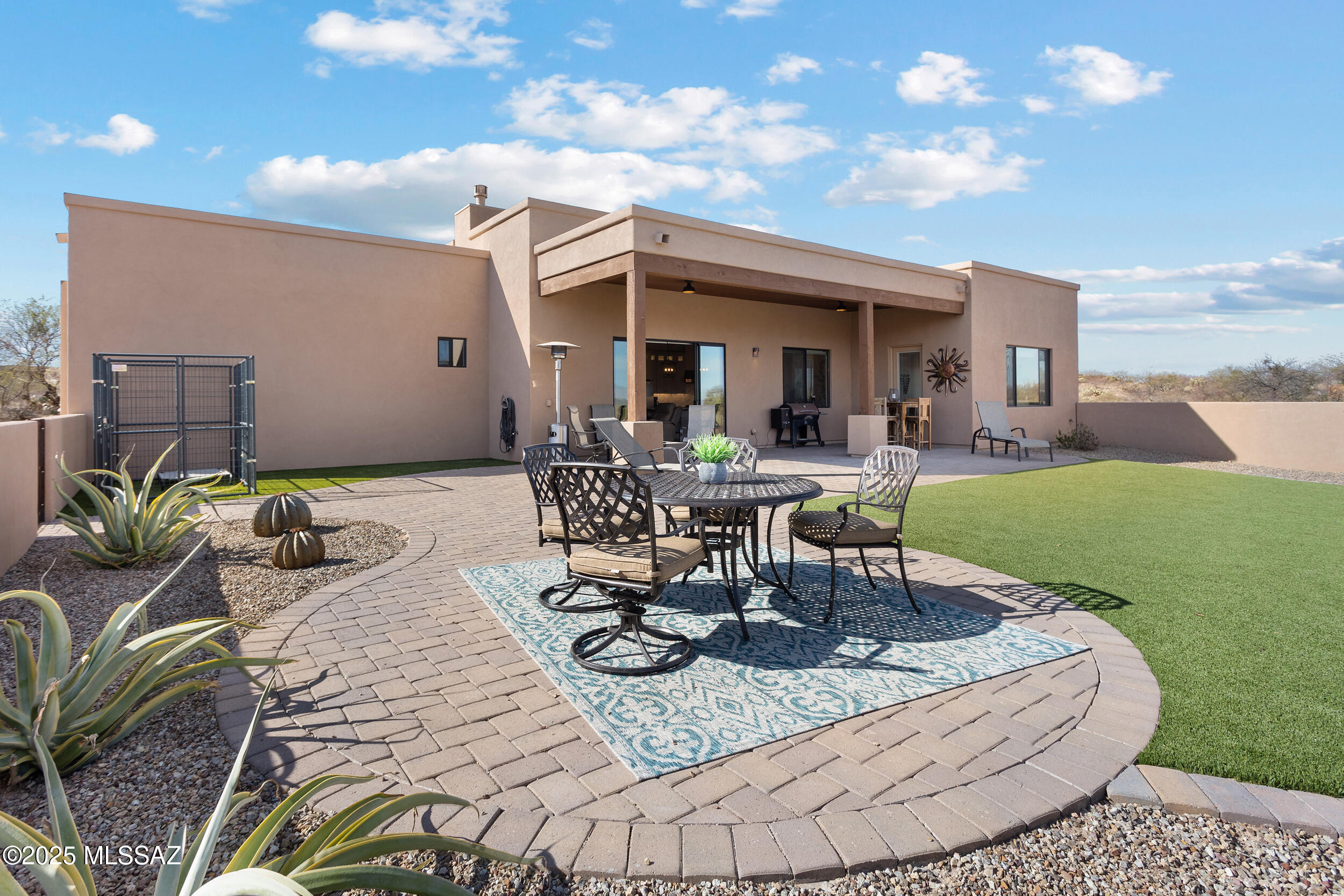 Coyote Creek (1-395) - Residential