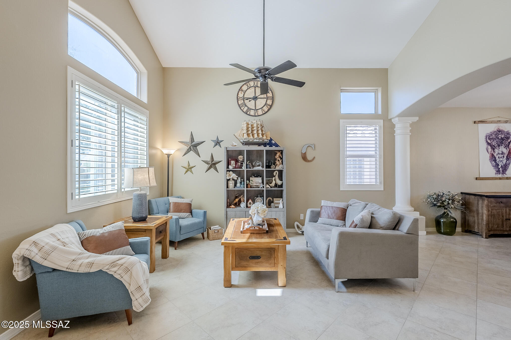 356 W Sacaton Canyon Drive